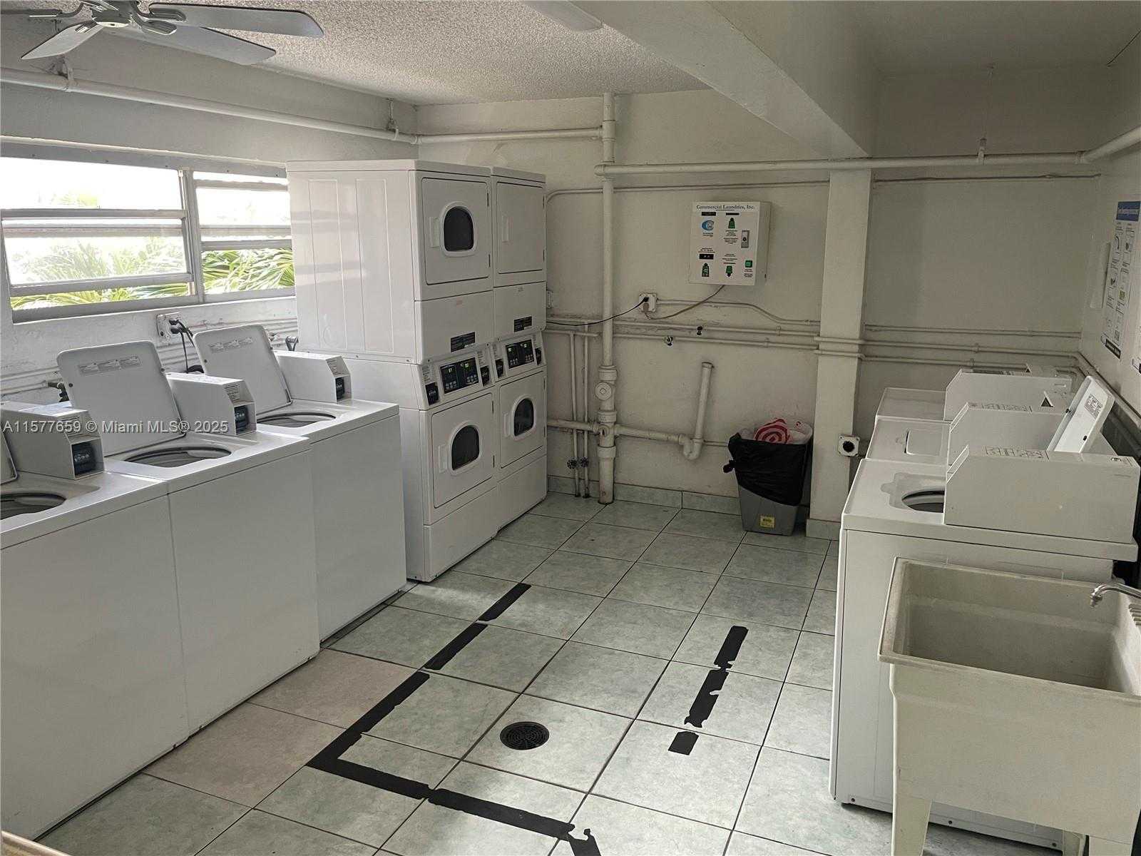 Small Image of 1331 LINCOLN RD #403, Miami Beach Number 36