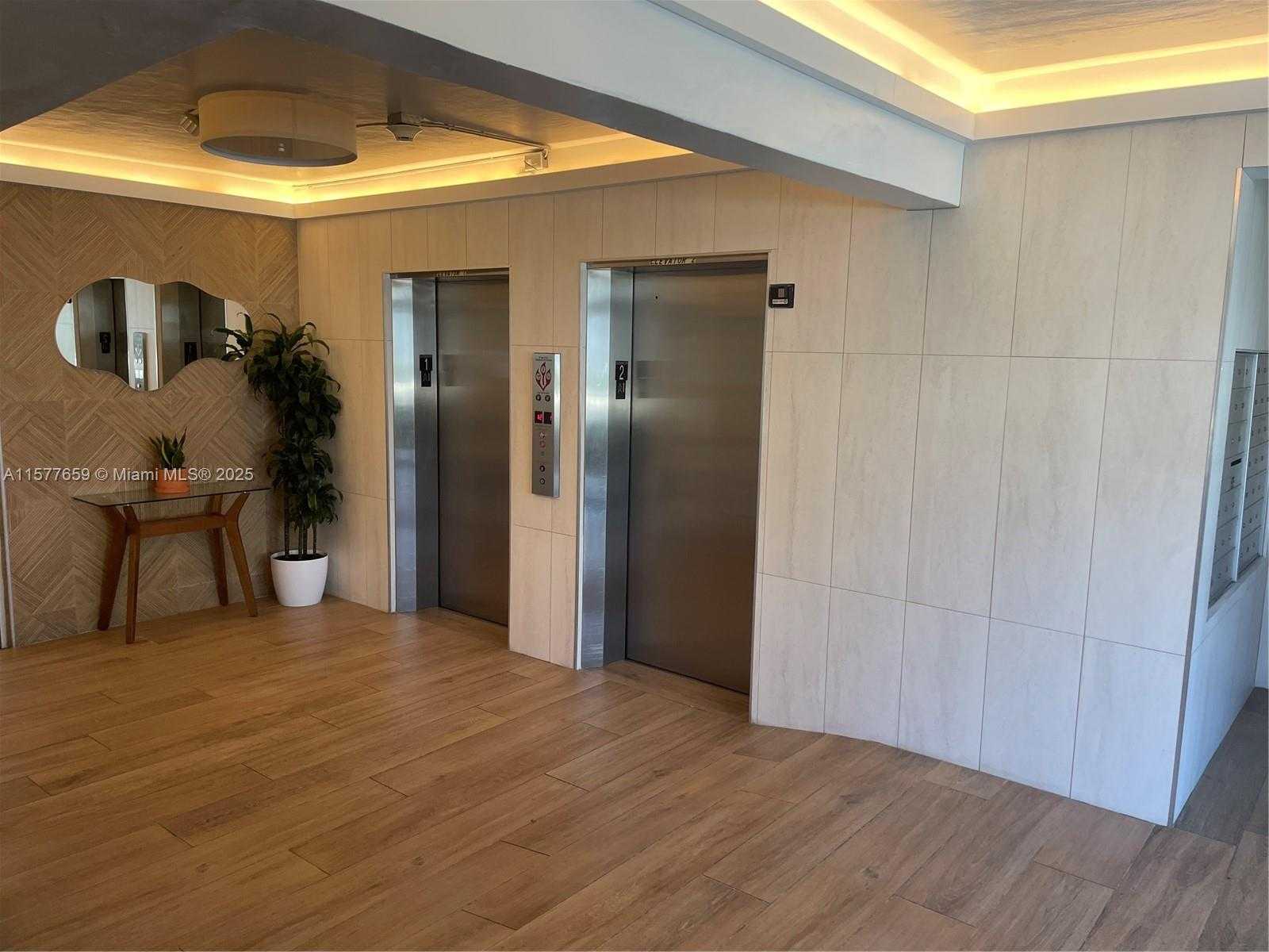 Small Image of 1331 LINCOLN RD #403, Miami Beach Number 40