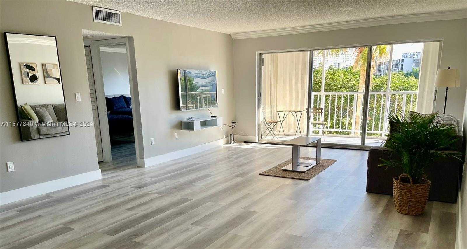 Small Image of 200 178TH DR #510, Sunny Isles Beach Number 20