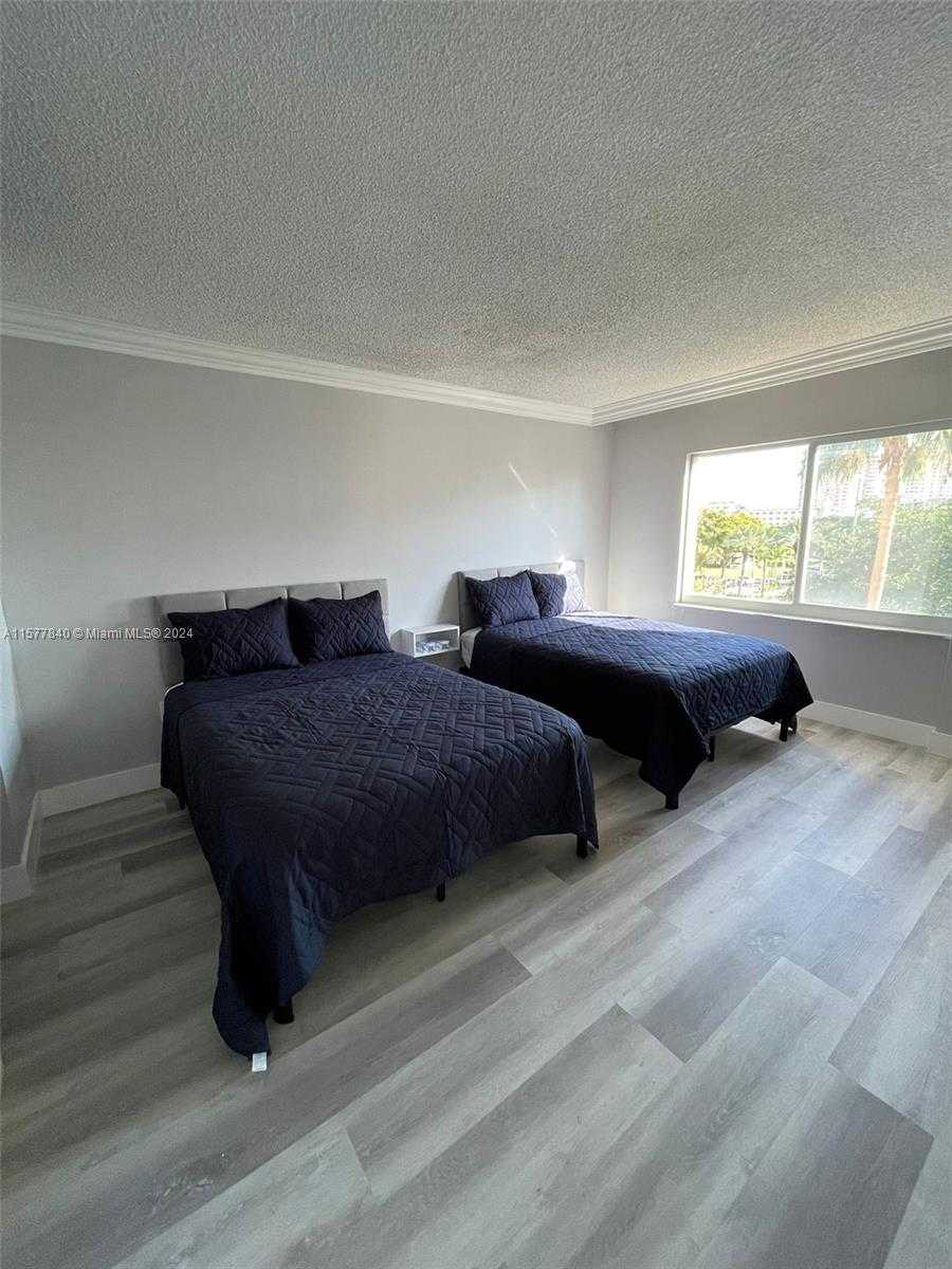 Small Image of 200 178TH DR #510, Sunny Isles Beach Number 8