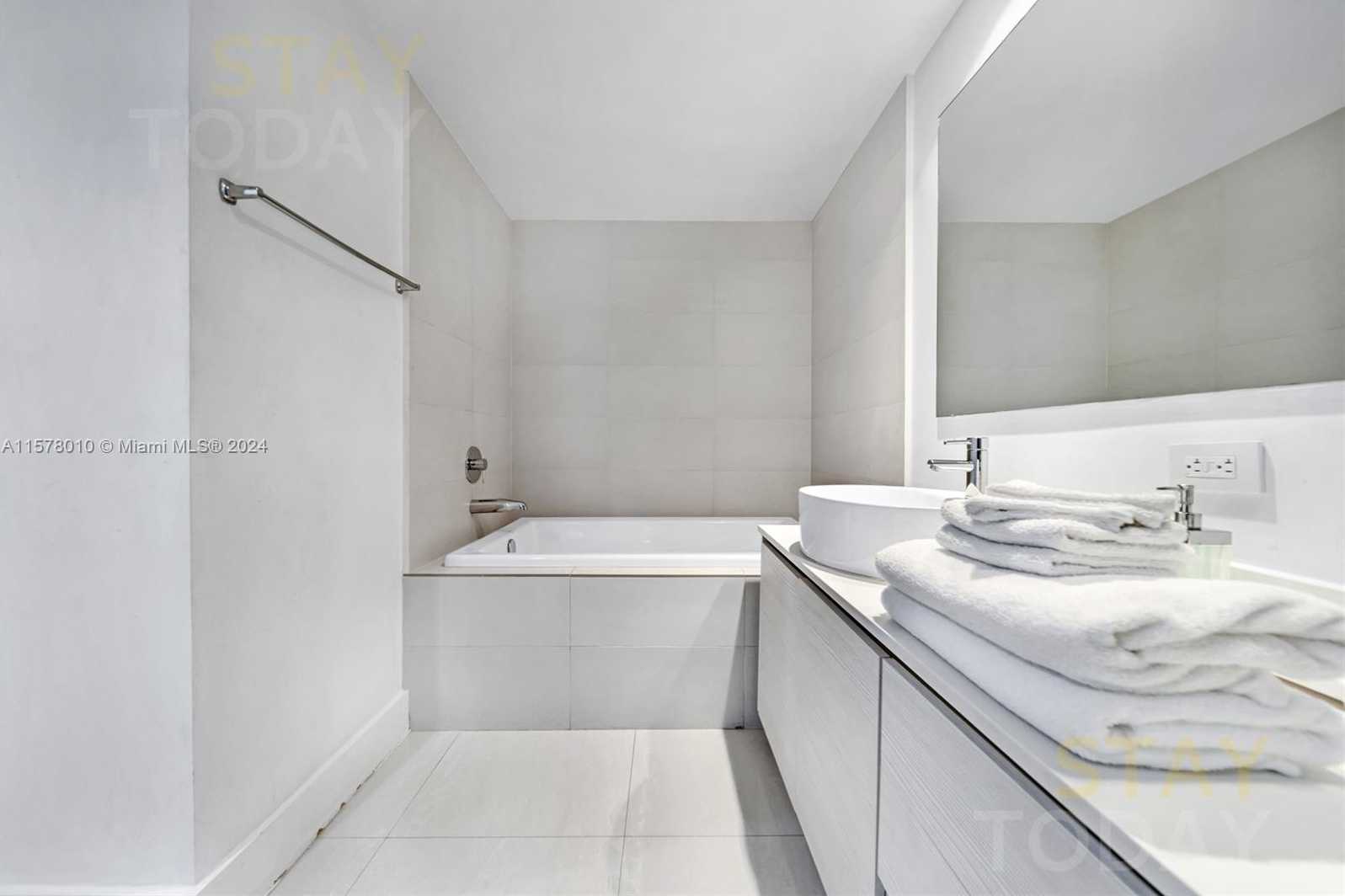 Small Image of 2600 EAST HALLANDALE BEACH BLVD #T2902, Hallandale Beach Number 28