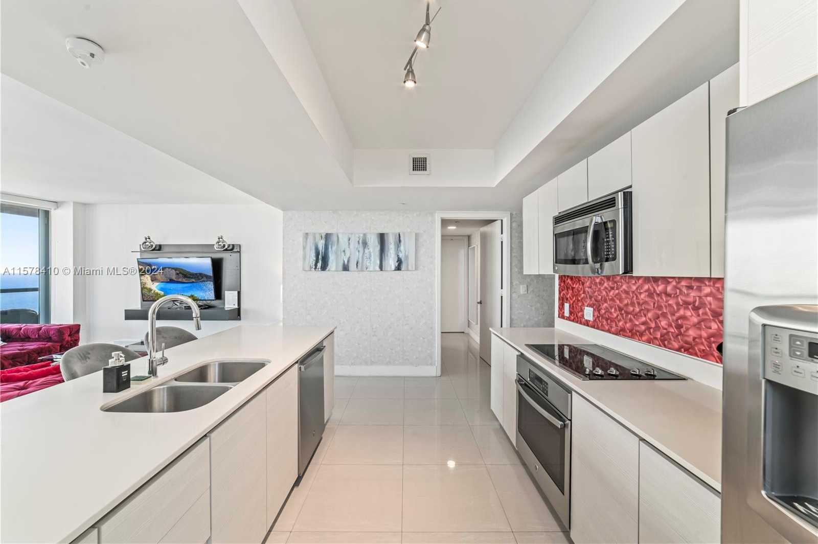 Small Image of 2600 EAST HALLANDALE BEACH BLVD #T2802, Hallandale Beach Number 10