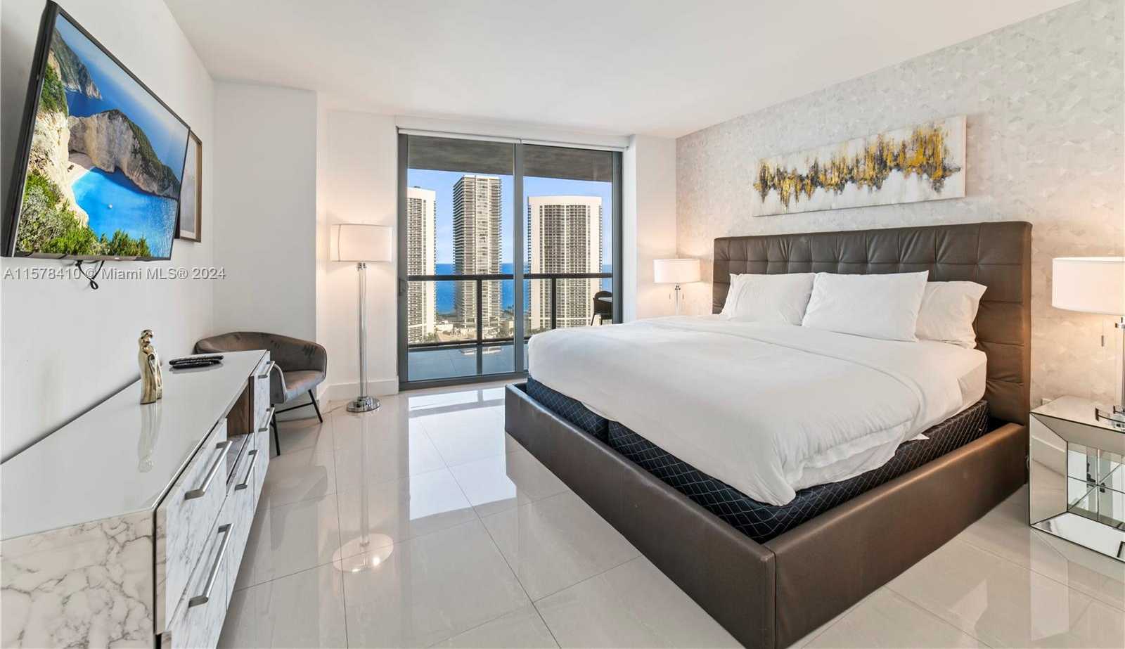 Small Image of 2600 EAST HALLANDALE BEACH BLVD #T2802, Hallandale Beach Number 12