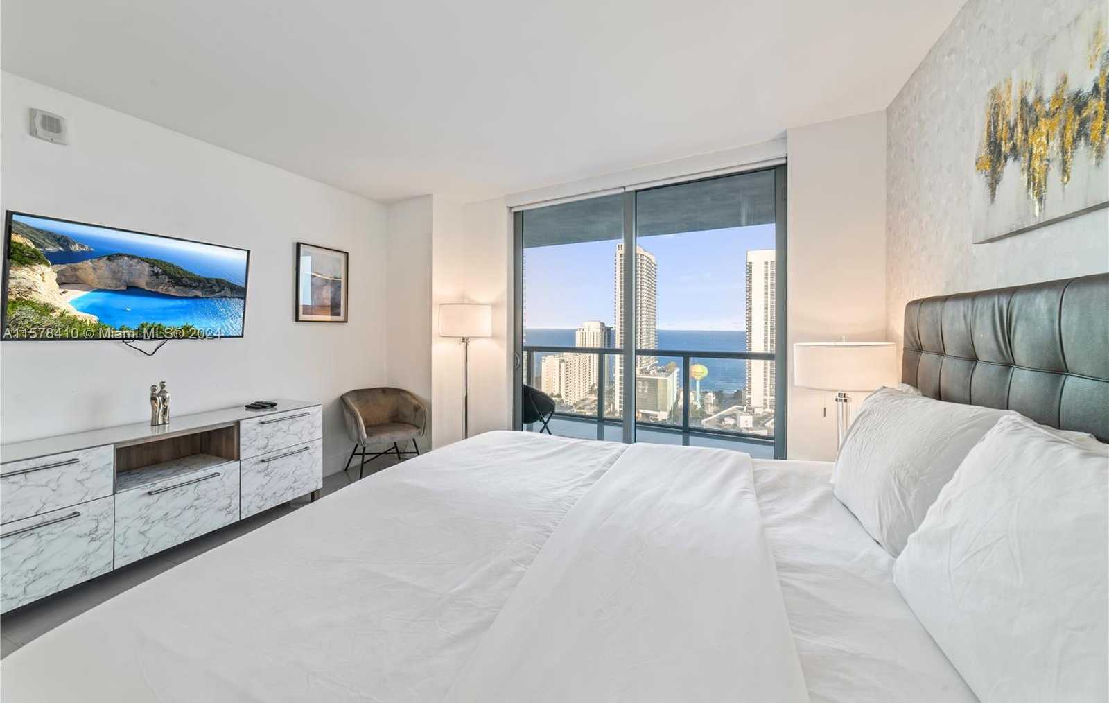 Small Image of 2600 EAST HALLANDALE BEACH BLVD #T2802, Hallandale Beach Number 13
