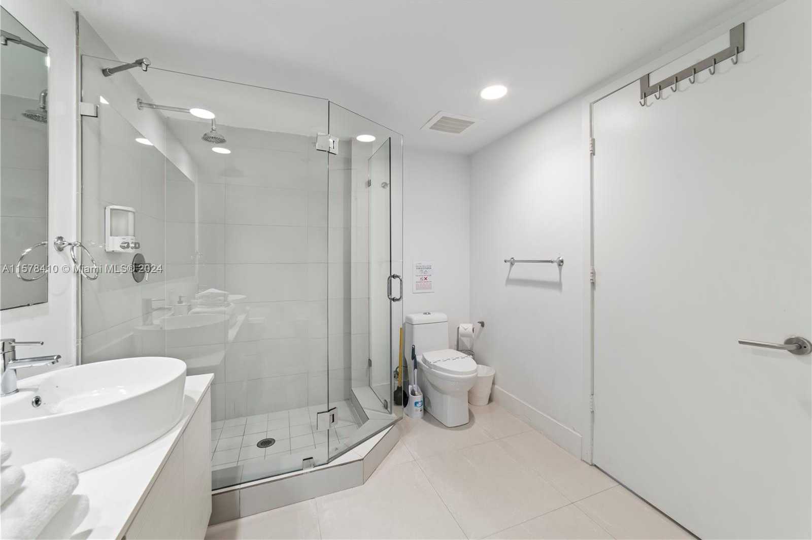 Small Image of 2600 EAST HALLANDALE BEACH BLVD #T2802, Hallandale Beach Number 15