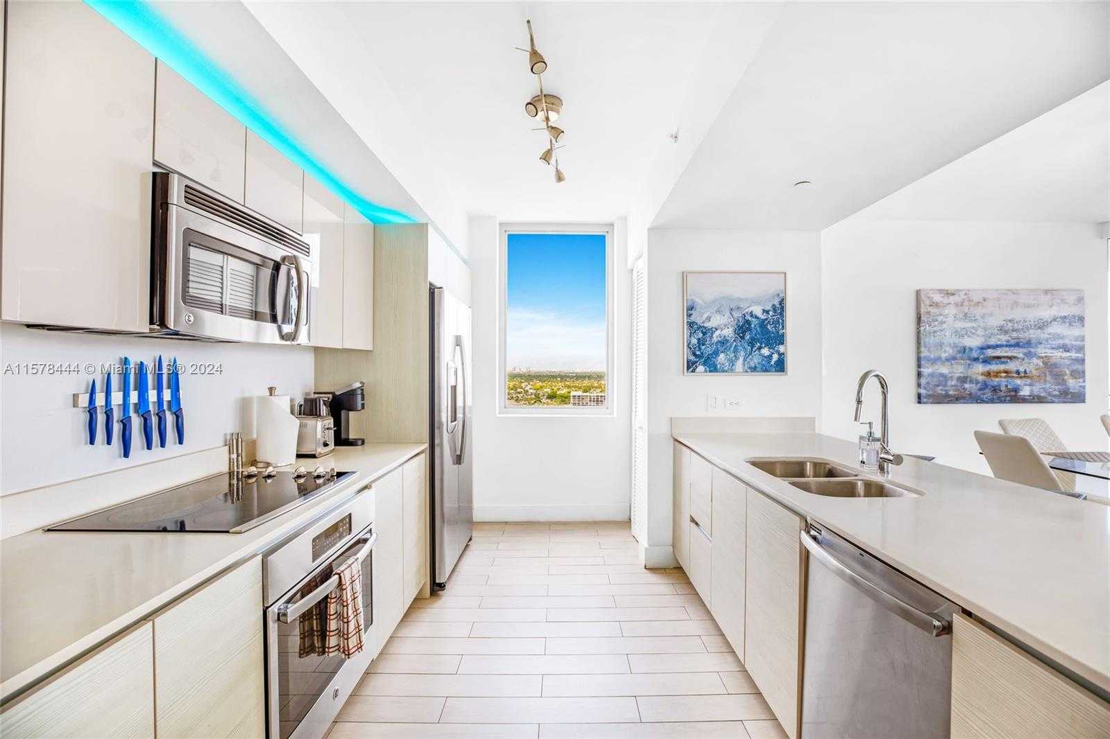 Small Image of 2600 EAST HALLANDALE BEACH BLVD #T2102, Hallandale Beach Number 9