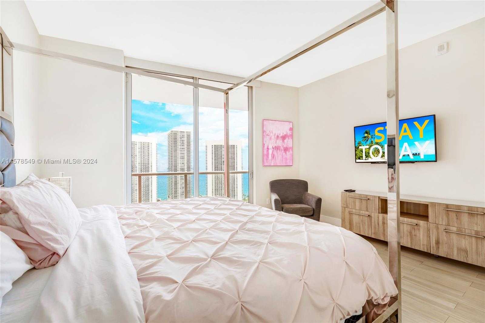 Small Image of 2600 EAST HALLANDALE BEACH BLVD #T3301, Hallandale Beach Number 16