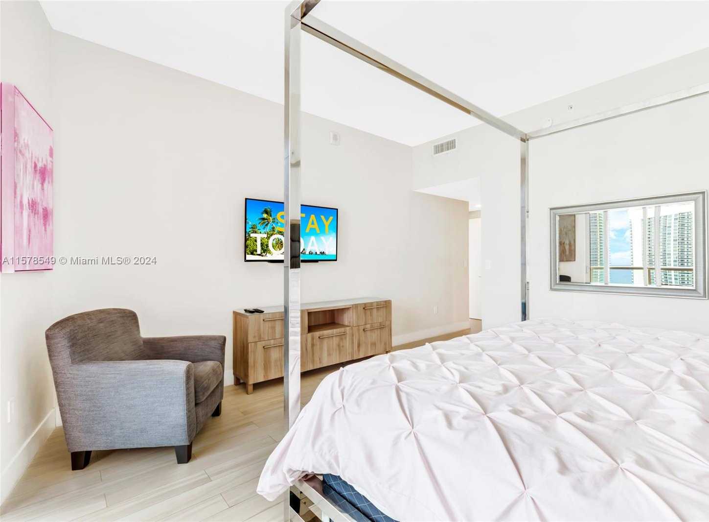 Small Image of 2600 EAST HALLANDALE BEACH BLVD #T3301, Hallandale Beach Number 17