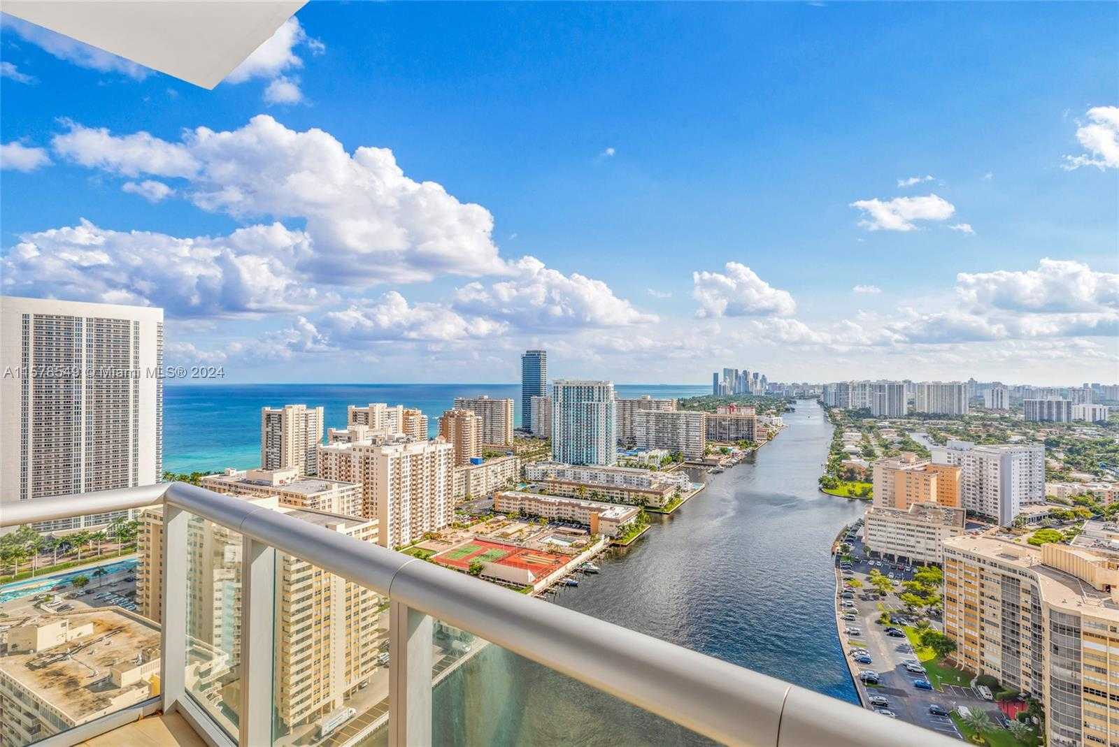 Small Image of 2600 EAST HALLANDALE BEACH BLVD #T3301, Hallandale Beach Number 31
