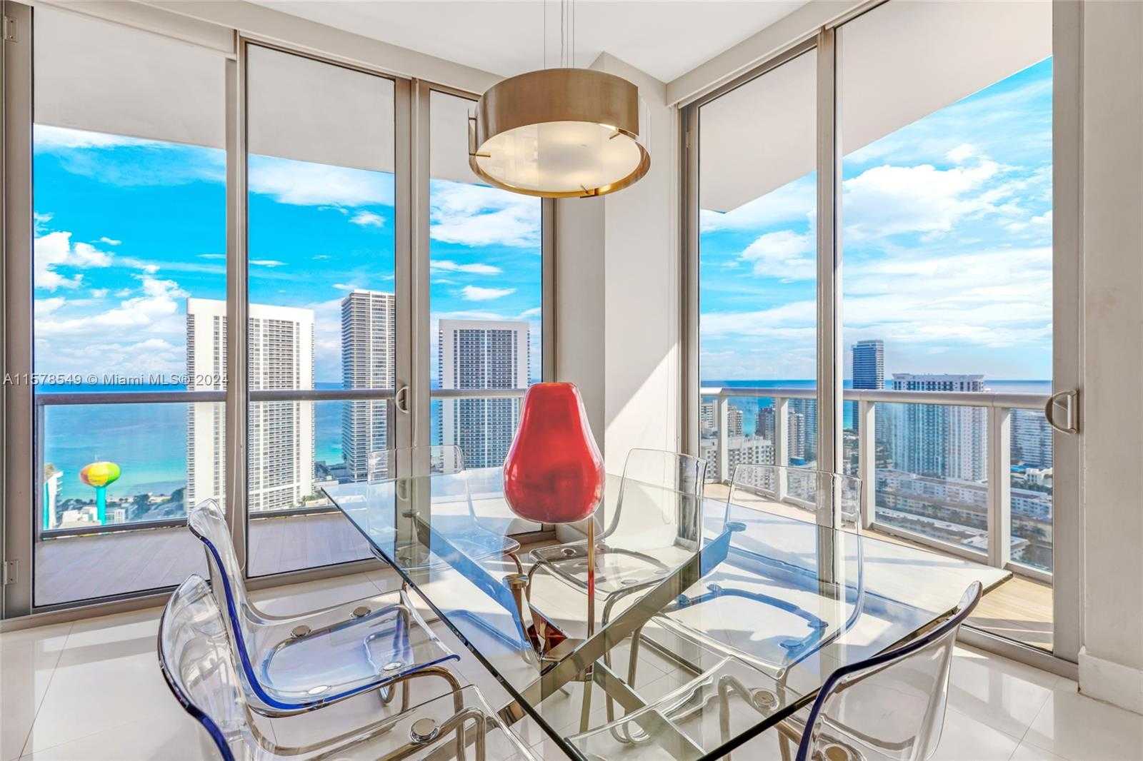 Small Image of 2600 EAST HALLANDALE BEACH BLVD #T3301, Hallandale Beach Number 5