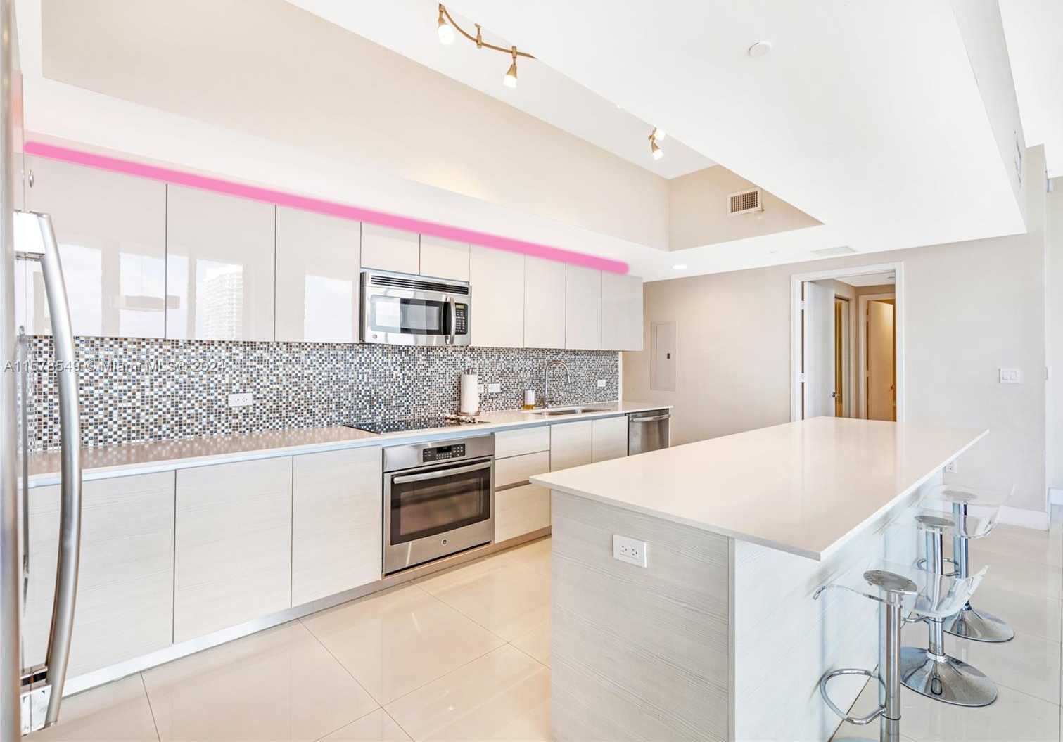 Small Image of 2600 EAST HALLANDALE BEACH BLVD #T3301, Hallandale Beach Number 9
