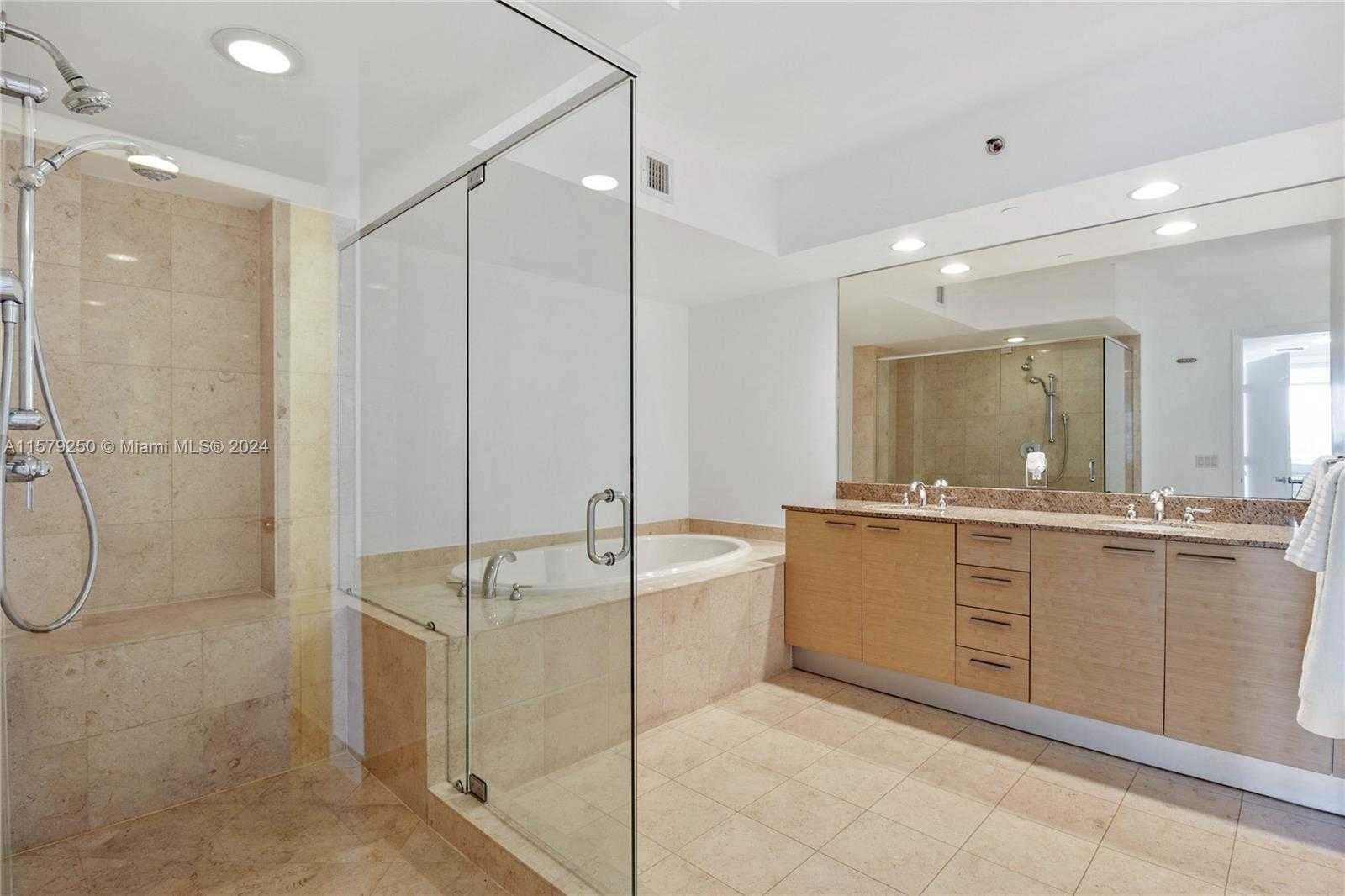 Small Image of 1830 SOUTH OCEAN DR #3211, Hallandale Beach Number 12