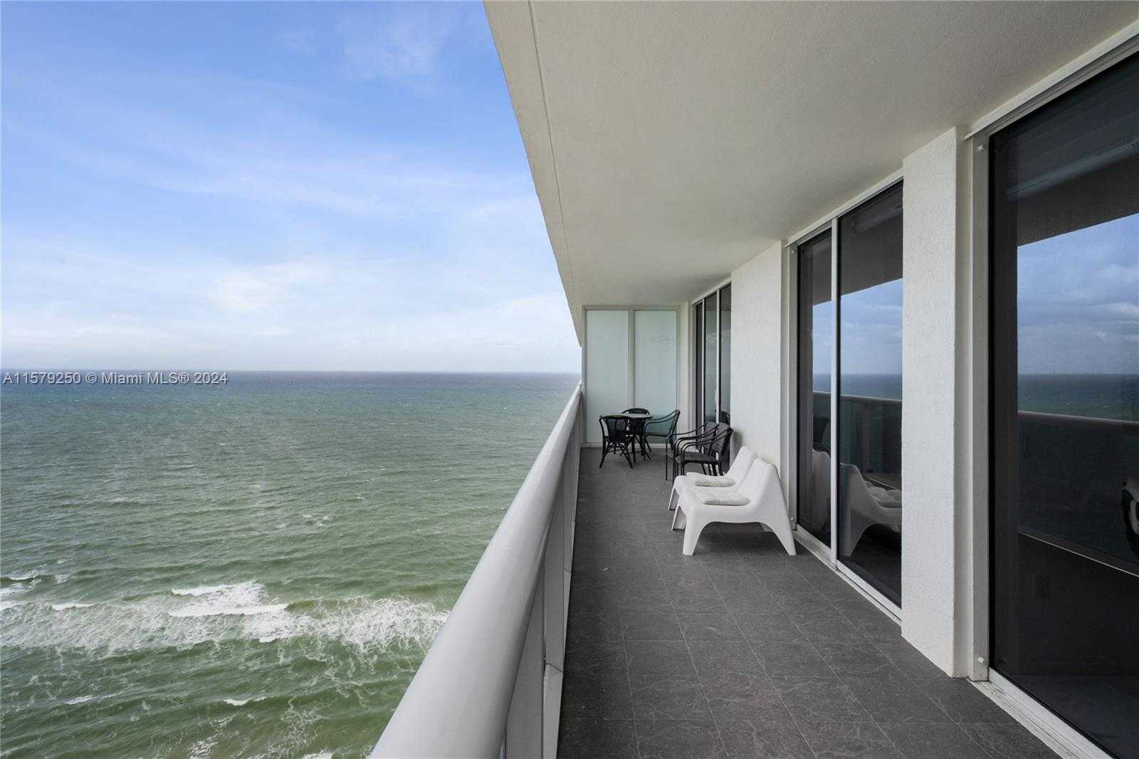 Small Image of 1830 SOUTH OCEAN DR #3211, Hallandale Beach Number 19