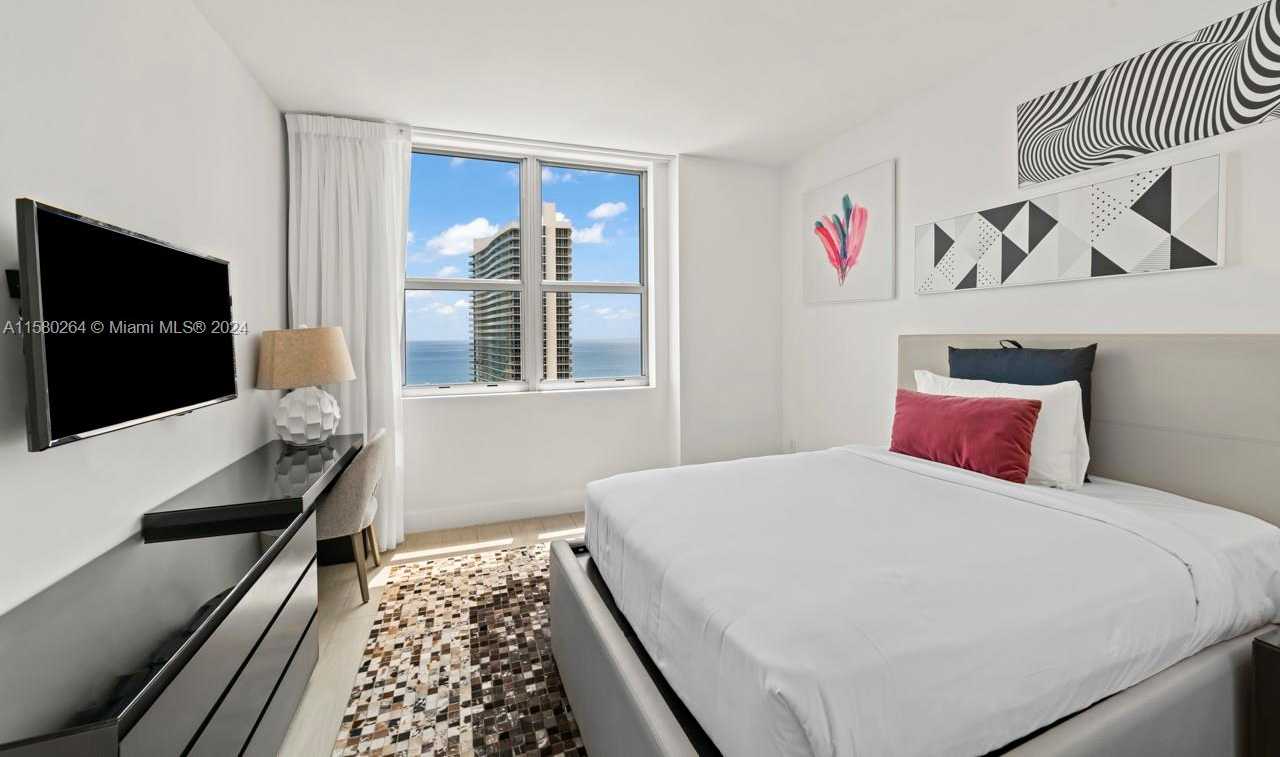 Small Image of 4010 SOUTH OCEAN DR #R3001, Hollywood Number 18
