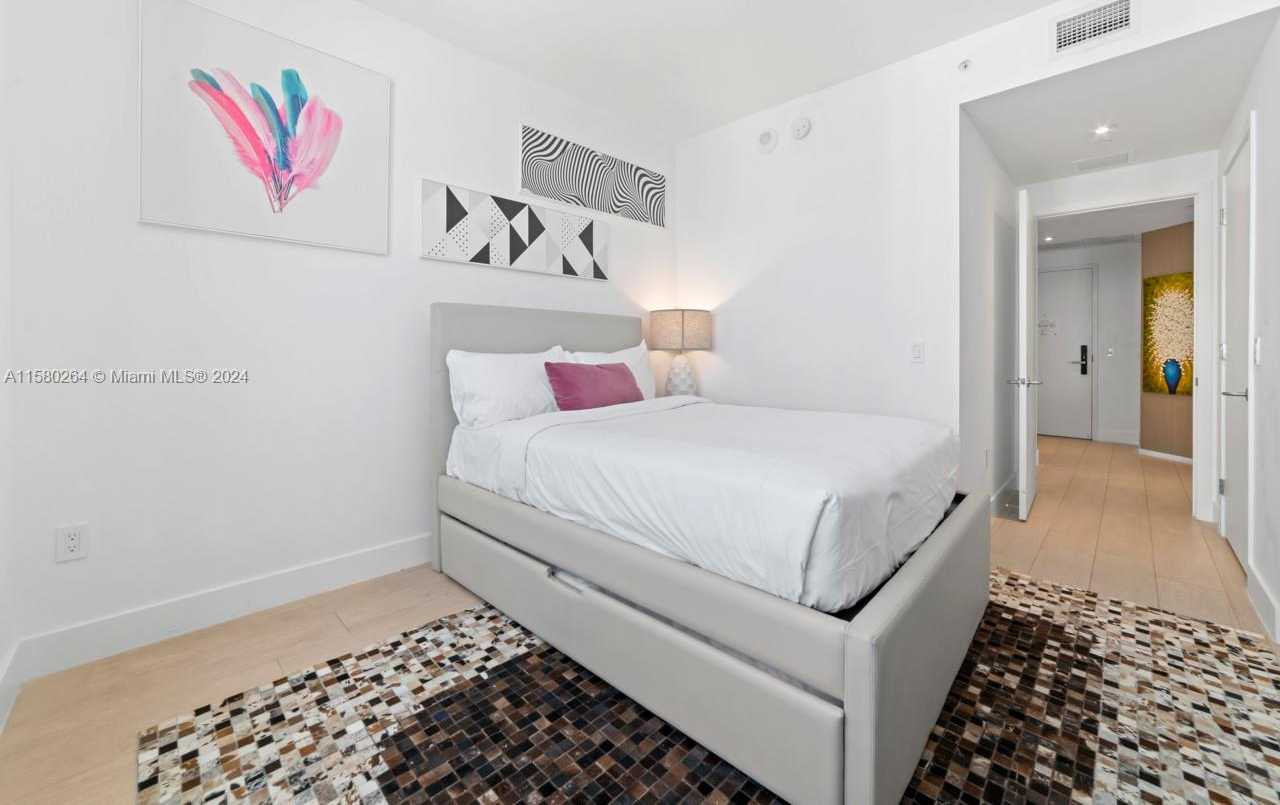 Small Image of 4010 SOUTH OCEAN DR #R3001, Hollywood Number 33