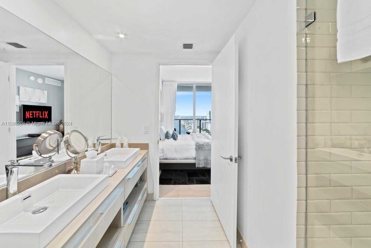 Small Image of 4010 SOUTH OCEAN DR #R3001, Hollywood Number 43