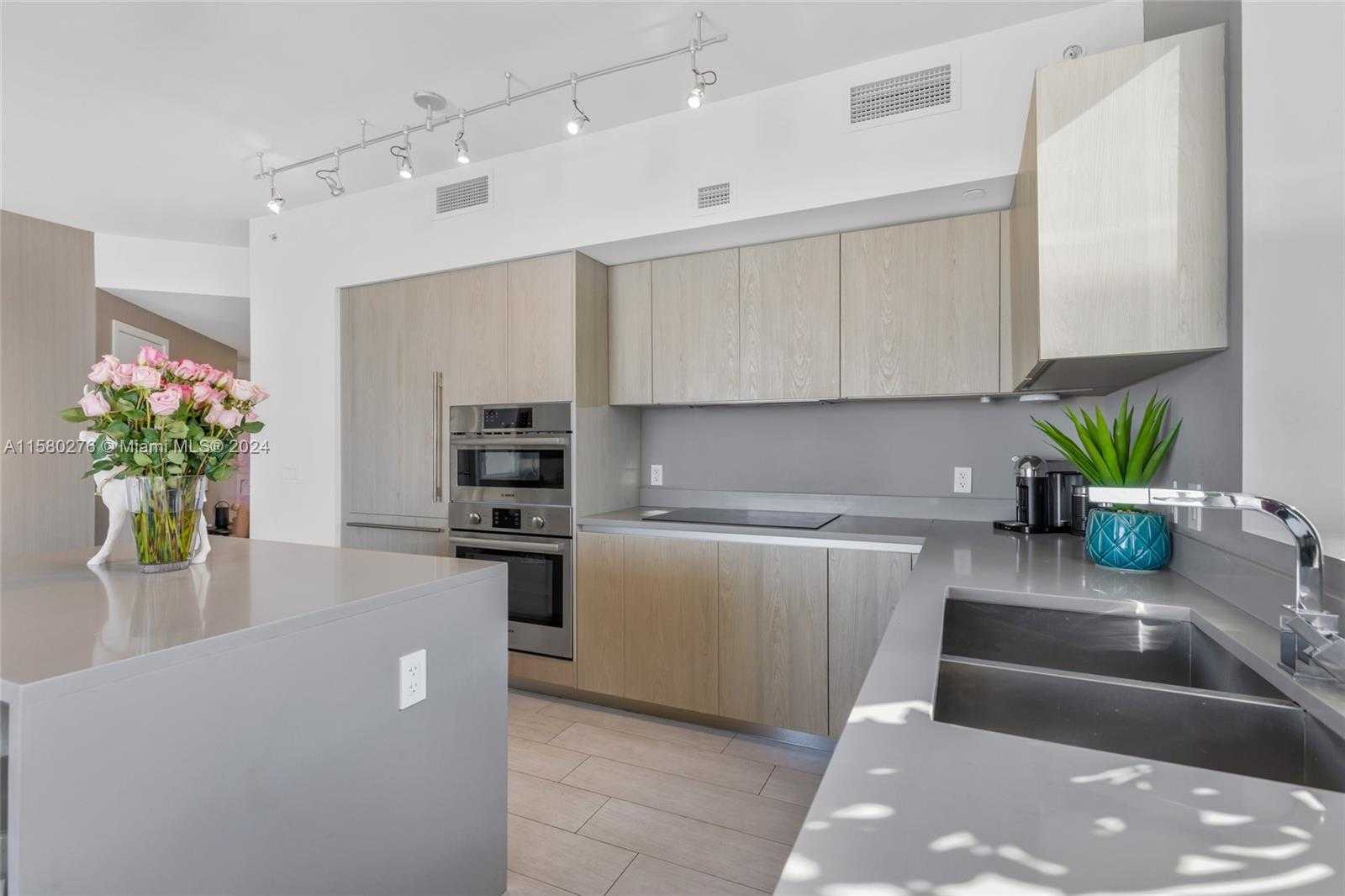 Small Image of 4010 SOUTH OCEAN DR #R3002, Hollywood Number 16