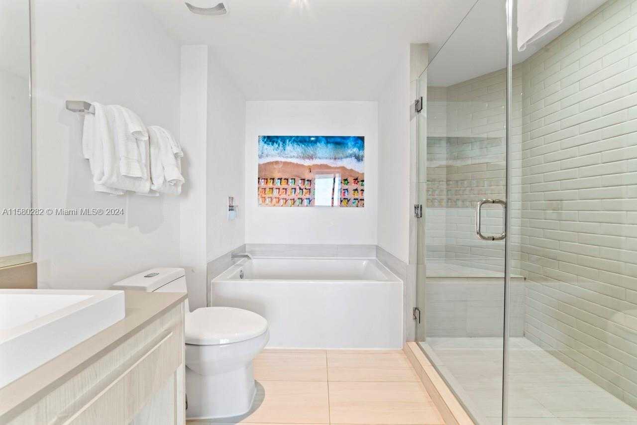 Small Image of 4010 SOUTH OCEAN DR #R1102, Hollywood Number 14