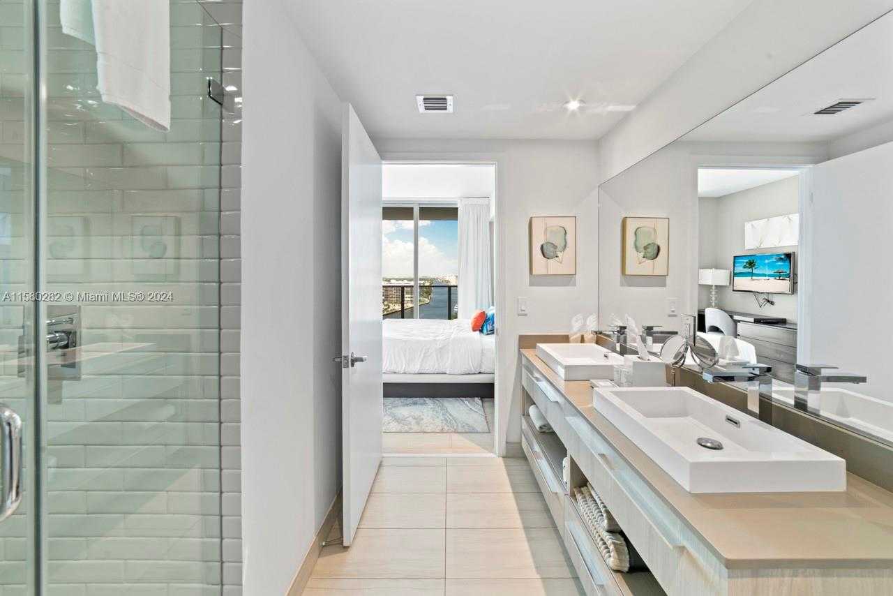 Small Image of 4010 SOUTH OCEAN DR #R1102, Hollywood Number 15