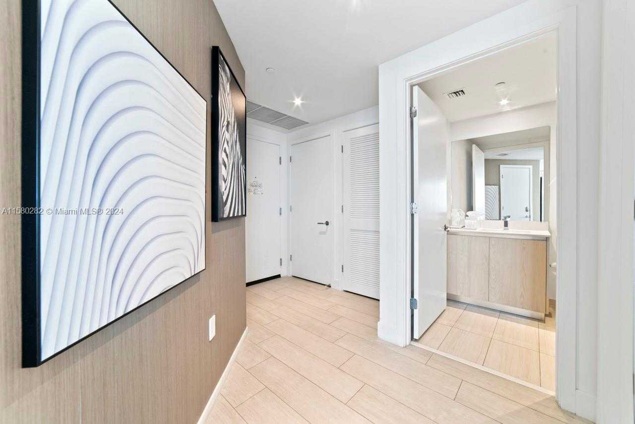 Small Image of 4010 SOUTH OCEAN DR #R1102, Hollywood Number 21