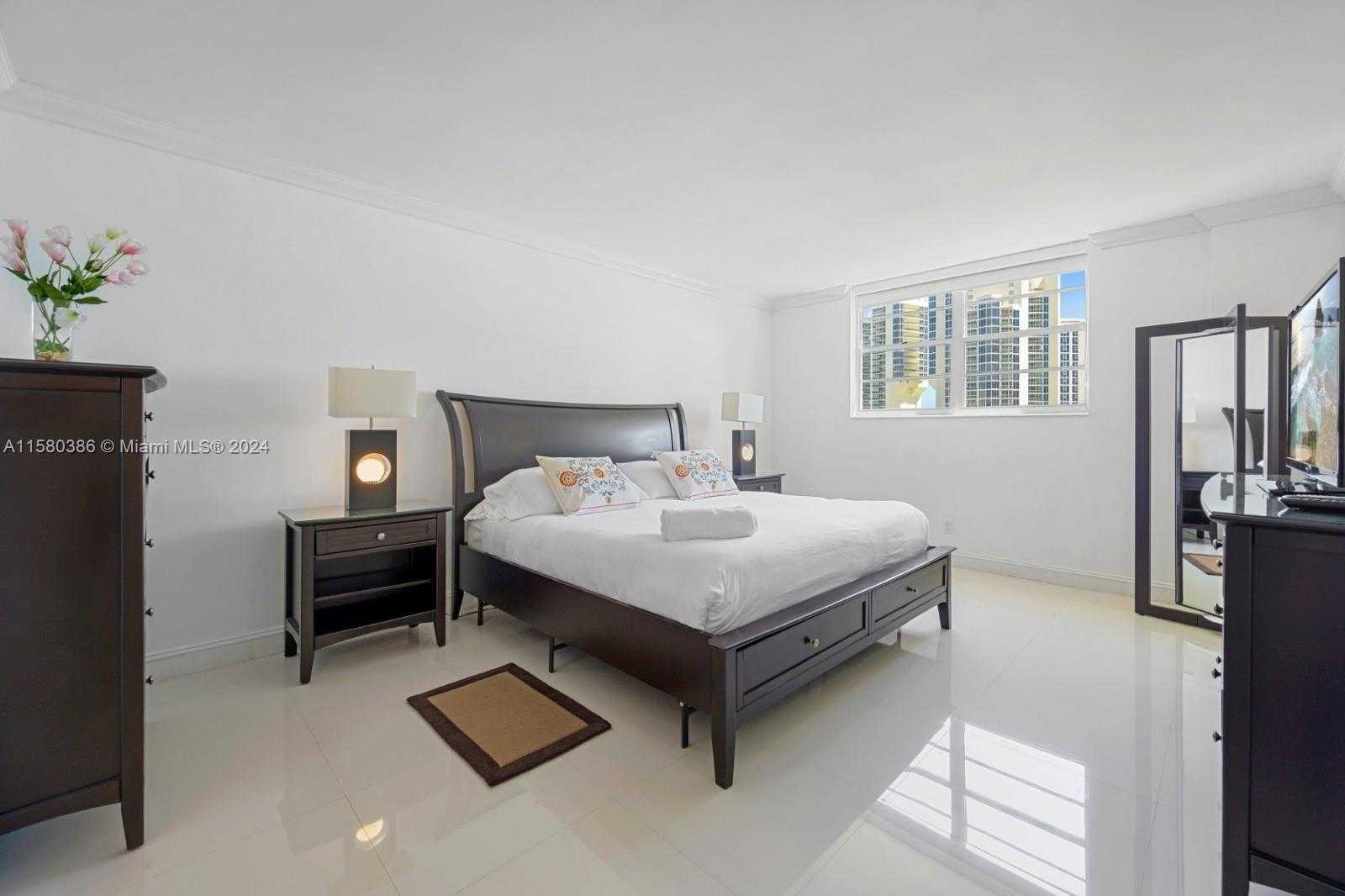 Small Image of 19370 COLLINS AVE #1103, Sunny Isles Beach Number 13