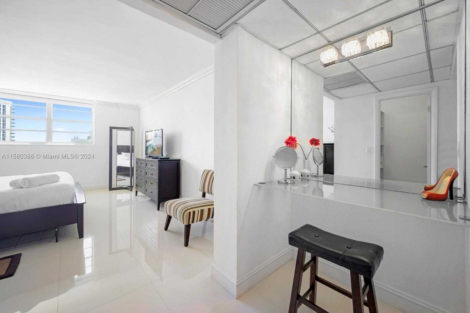 Small Image of 19370 COLLINS AVE #1103, Sunny Isles Beach Number 14