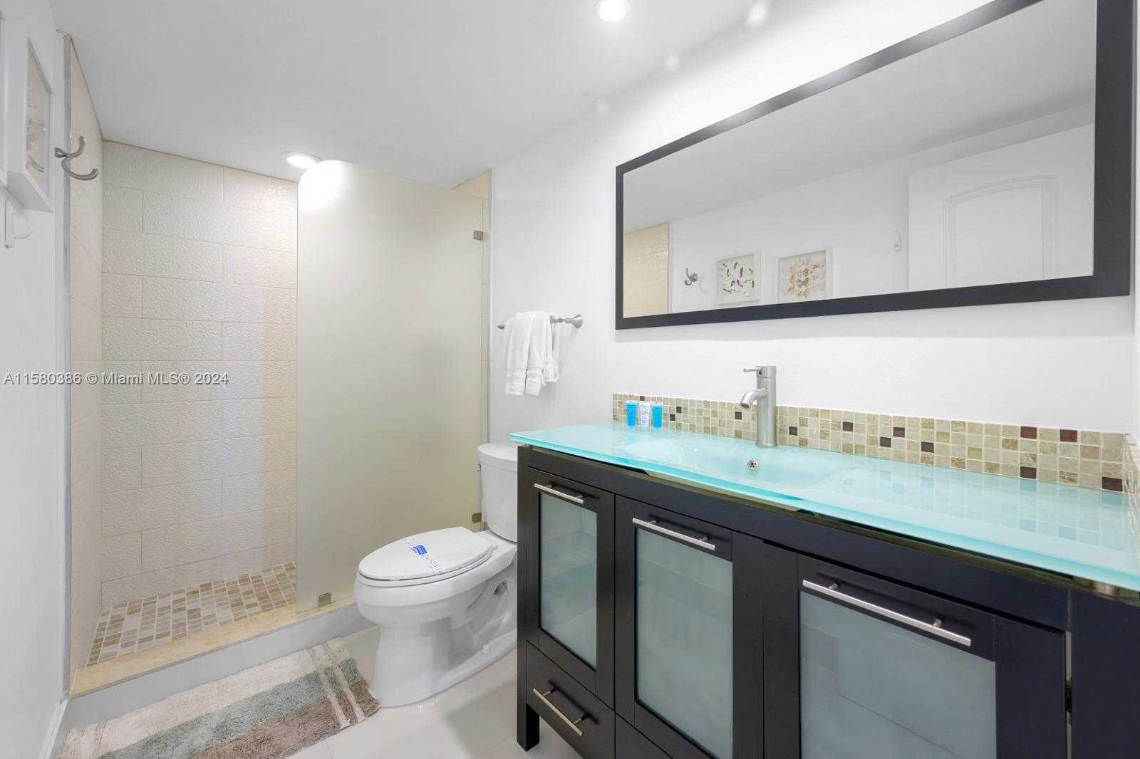 Small Image of 19370 COLLINS AVE #1103, Sunny Isles Beach Number 17