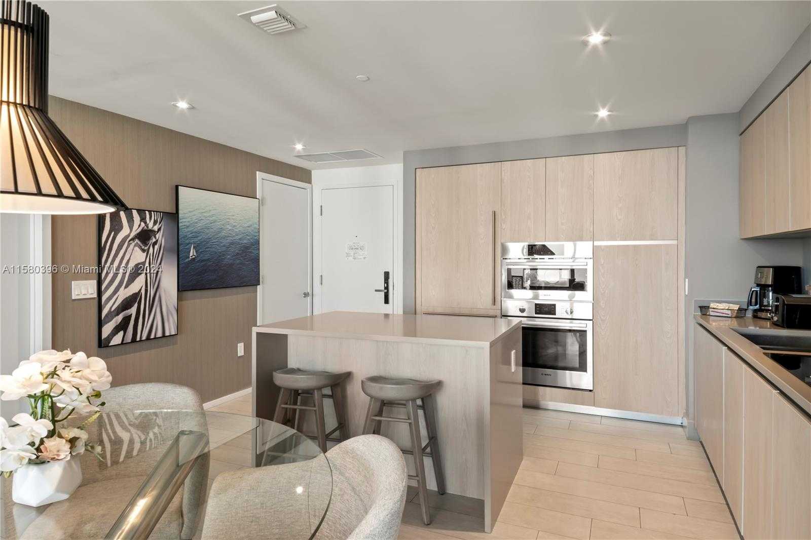 Small Image of 4010 #R2207, Hollywood Number 12