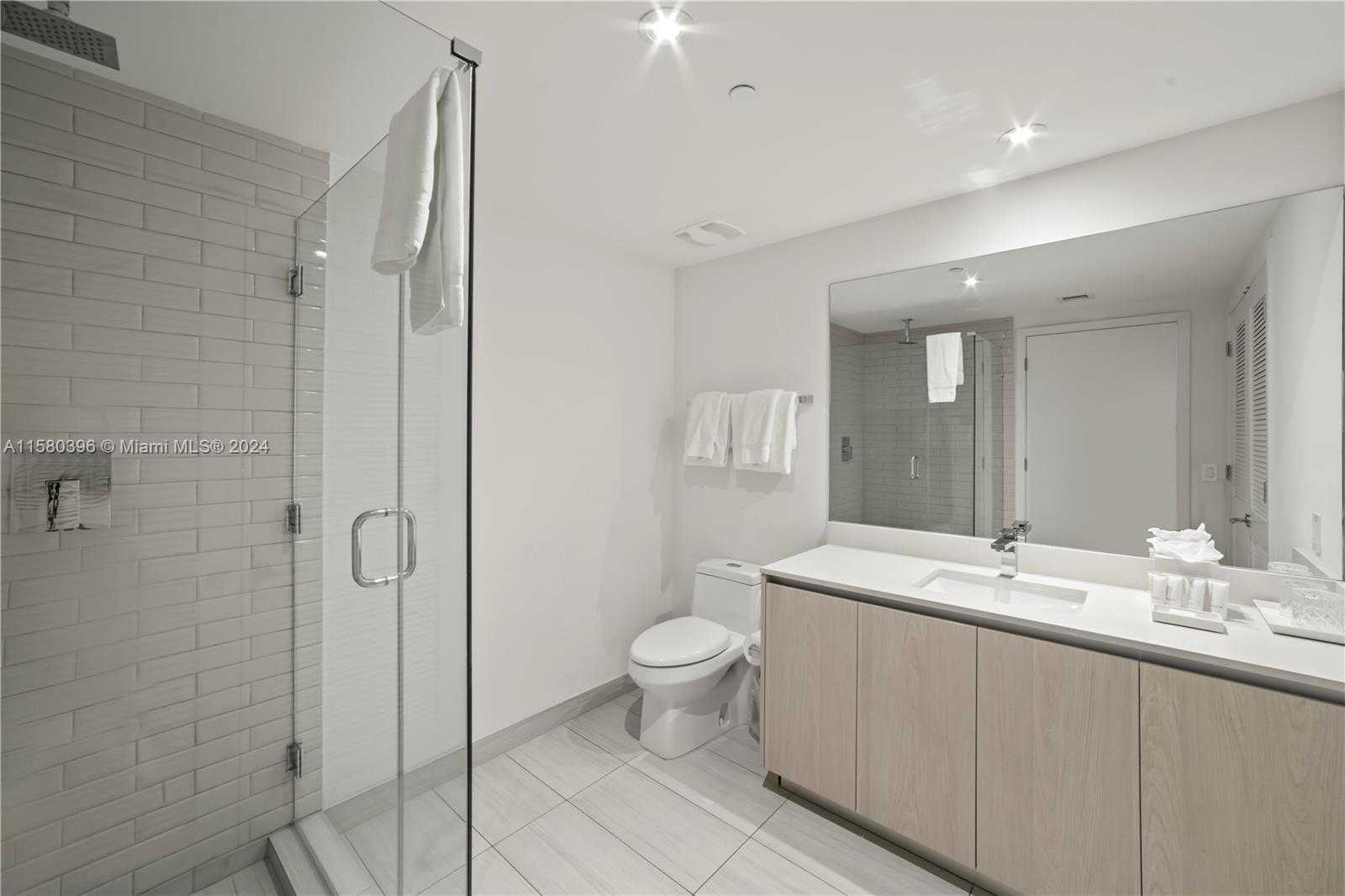 Small Image of 4010 #R2207, Hollywood Number 21