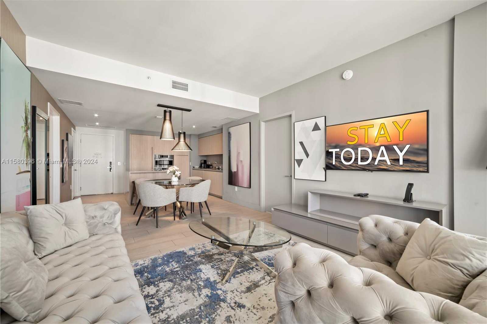 Small Image of 4010 #R2207, Hollywood Number 7