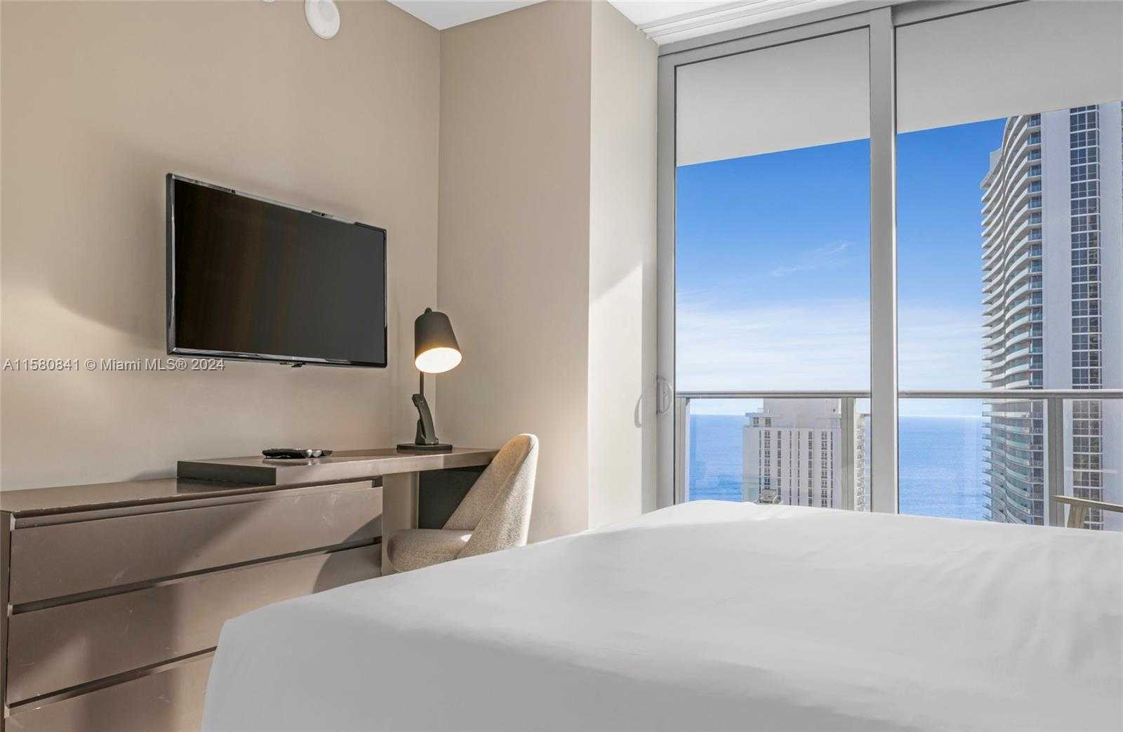 Small Image of 4010 SOUTH OCEAN DR #R2305, Hollywood Number 23