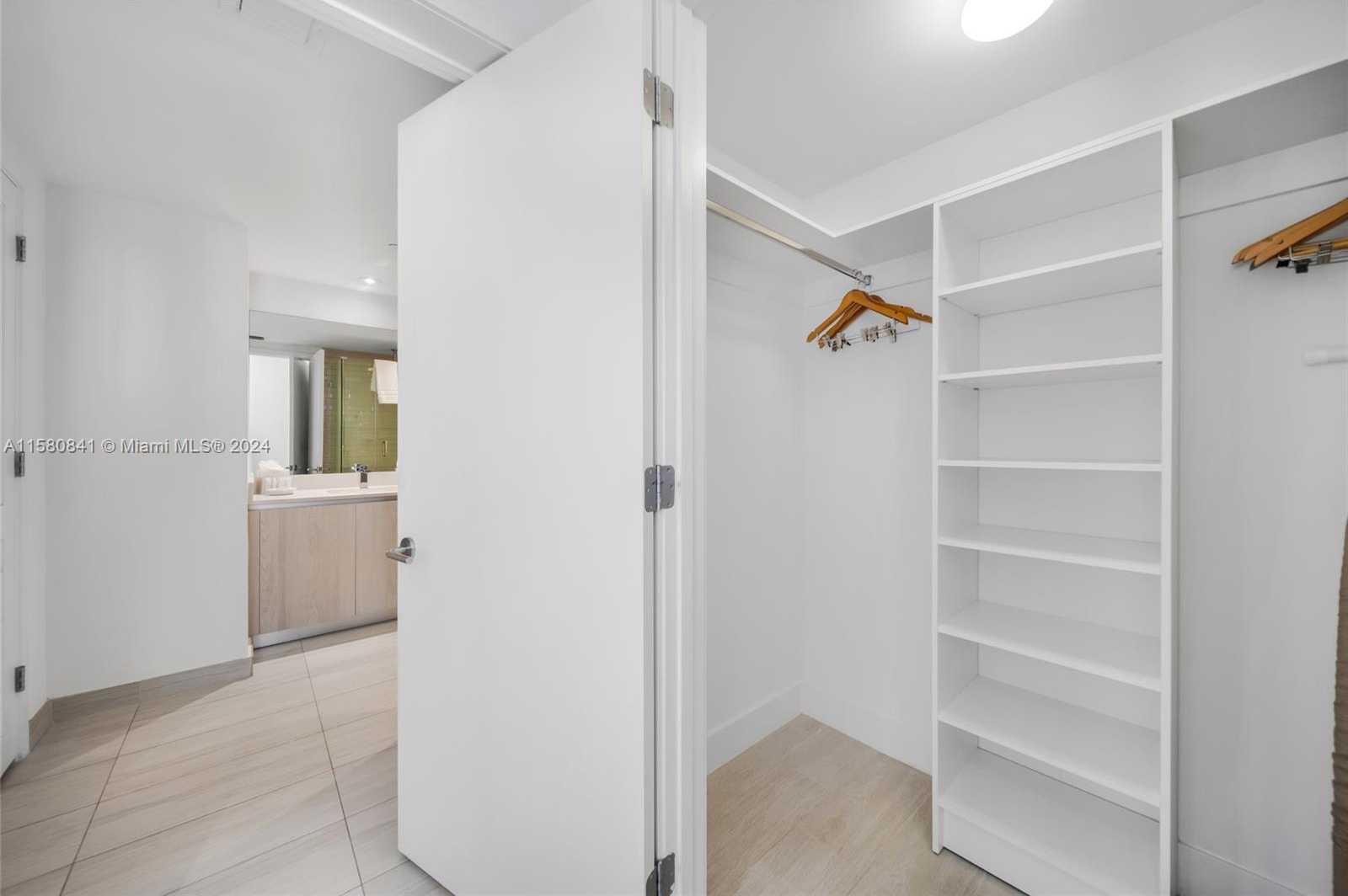 Small Image of 4010 SOUTH OCEAN DR #R2305, Hollywood Number 30