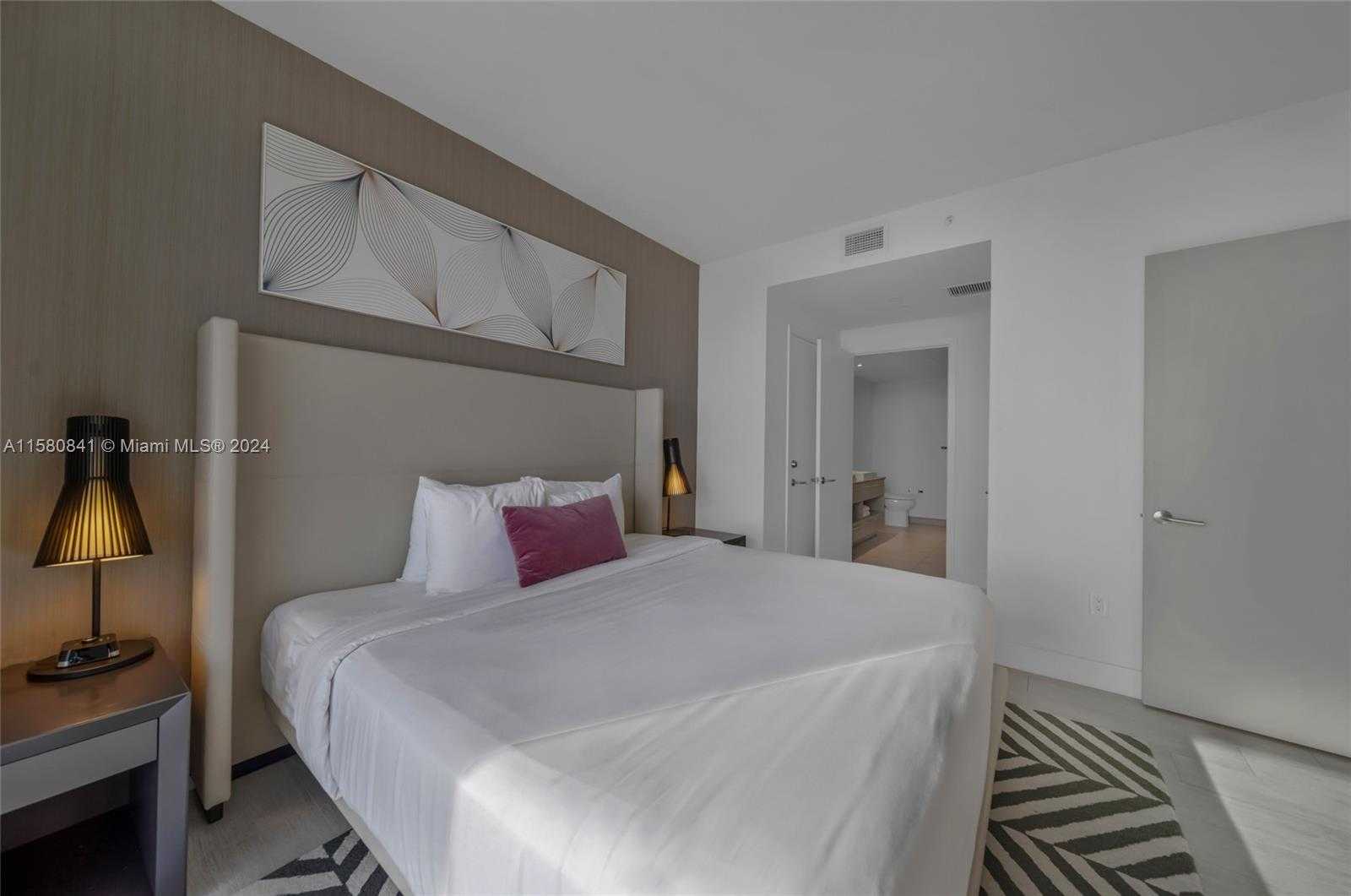 Small Image of 4010 SOUTH OCEAN DR #R2305, Hollywood Number 43