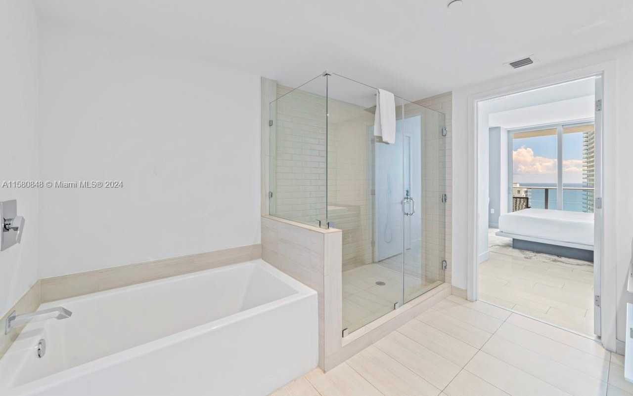 Small Image of 4010 SOUTH OCEAN DR #R2505, Hollywood Number 18