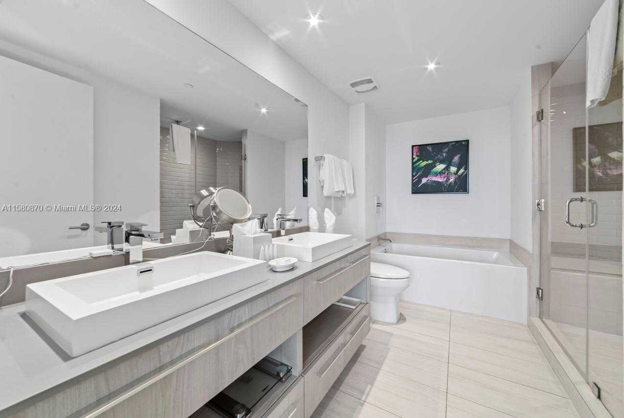 Small Image of 4010 SOUTH OCEAN DR #R2409, Hollywood Number 12