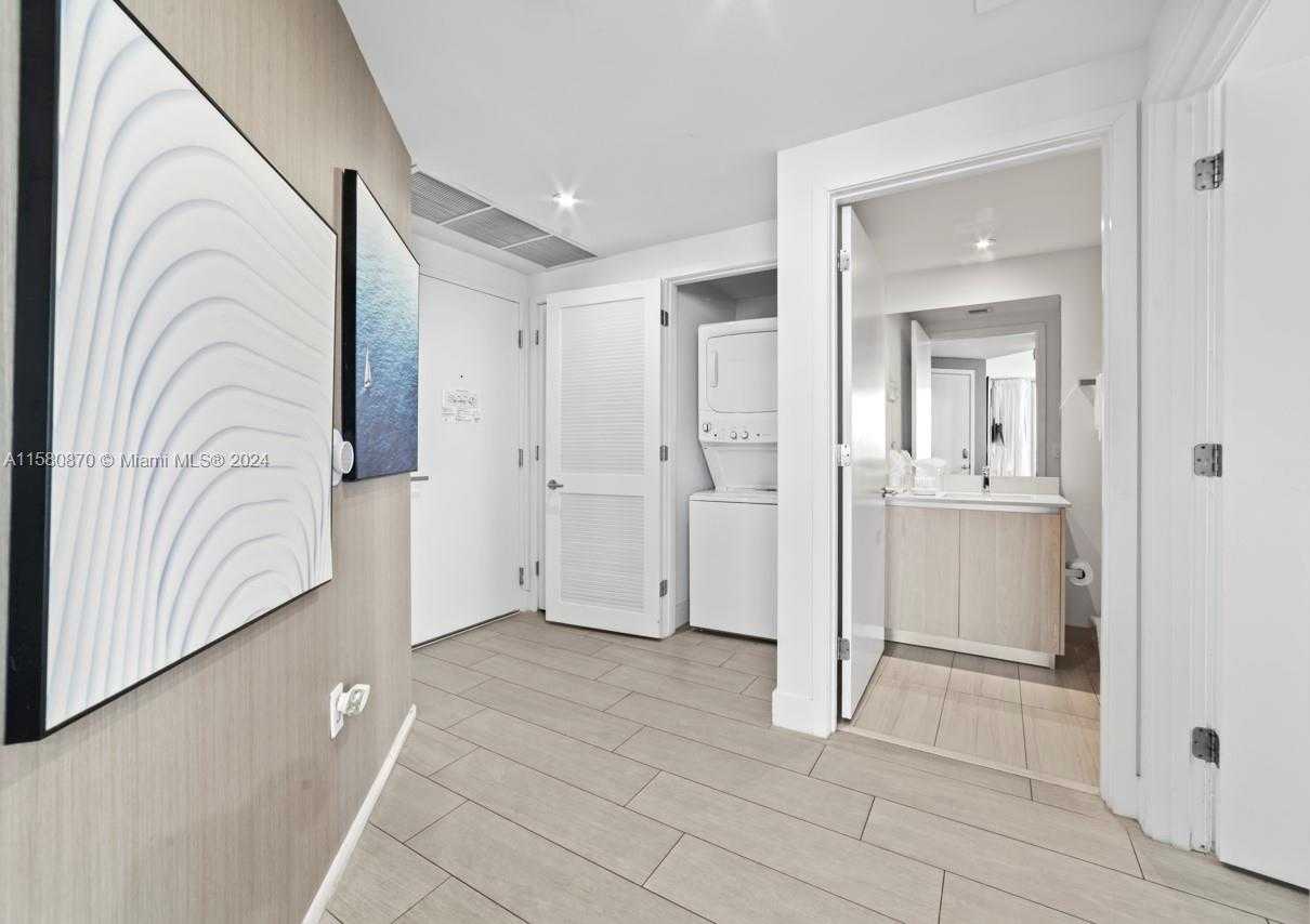 Small Image of 4010 SOUTH OCEAN DR #R2409, Hollywood Number 19