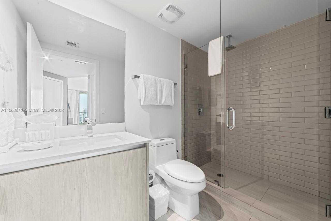 Small Image of 4010 SOUTH OCEAN DR #R2409, Hollywood Number 2