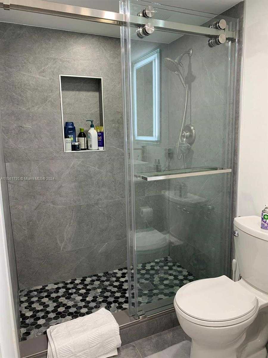 Small Image of 3300 NORTH EAST 192ND ST #1506, Aventura Number 13