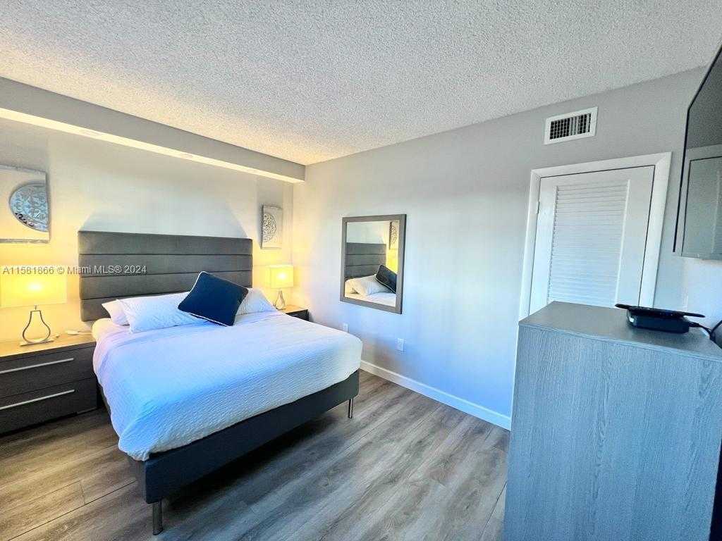 Small Image of 19370 COLLINS AVE #321, Sunny Isles Beach Number 8
