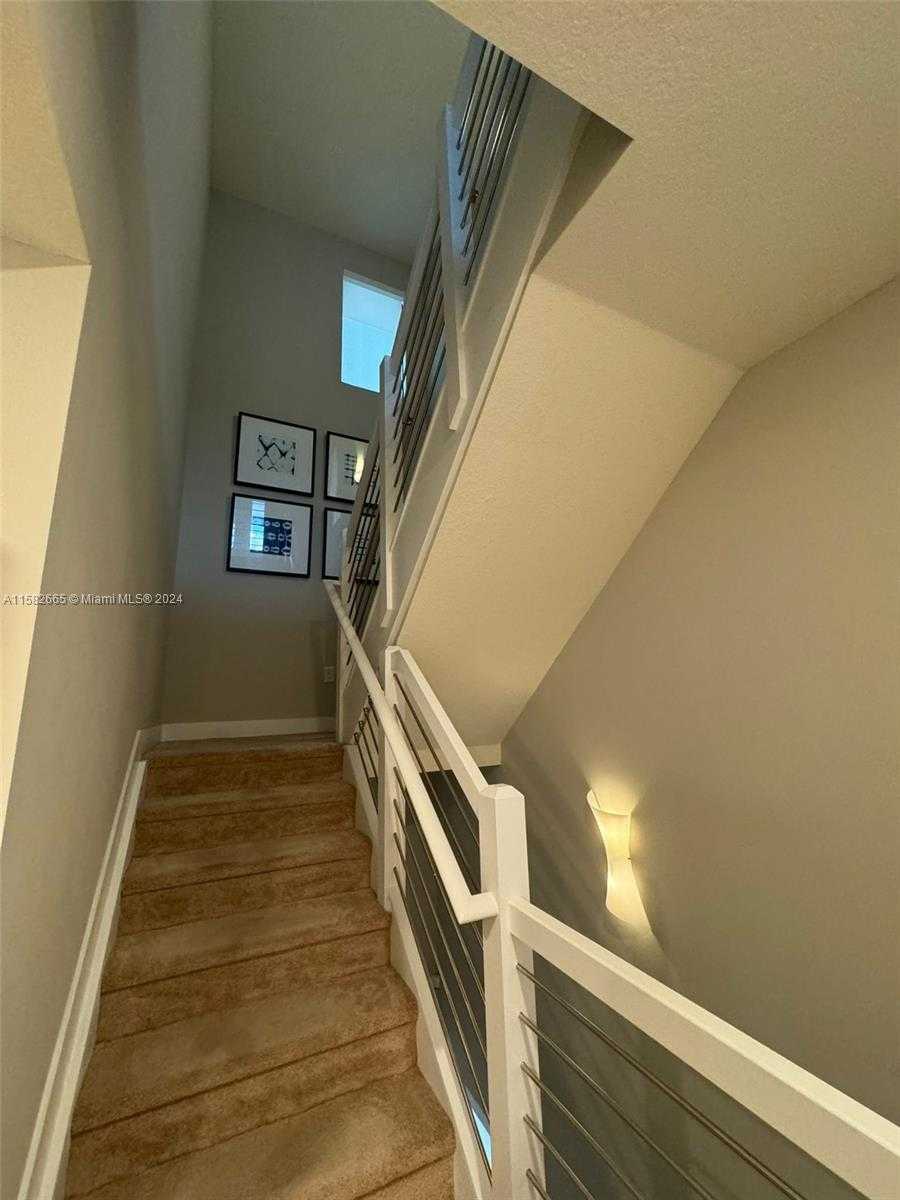 Small Image of 4718 NORTH WEST 84TH AVE #4718, Doral Number 7