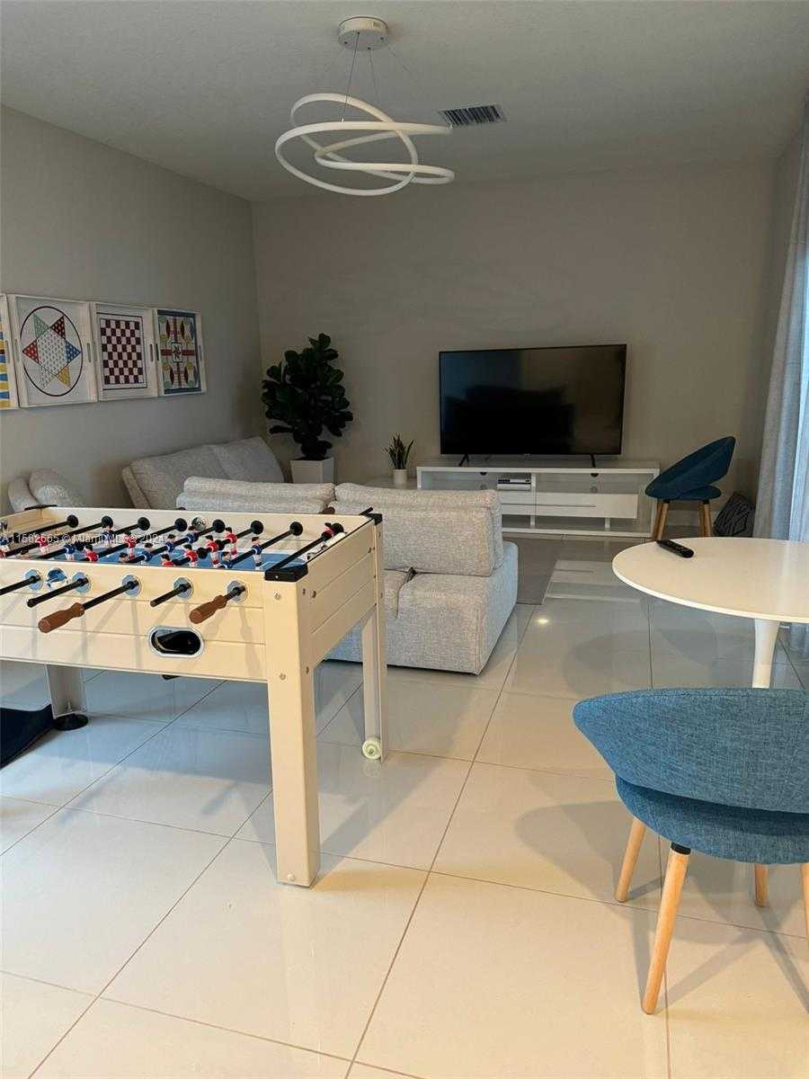 Small Image of 4718 NORTH WEST 84TH AVE #4718, Doral Number 9