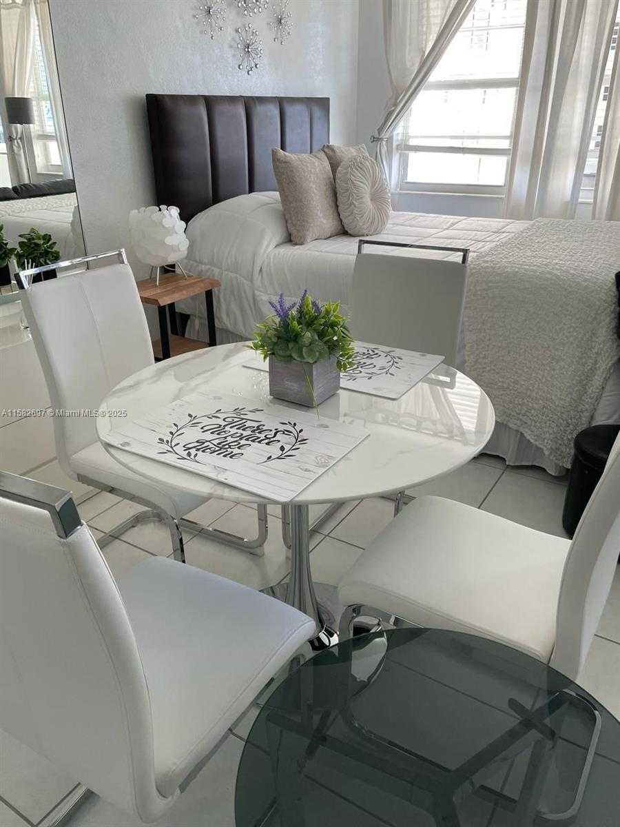 Small Image of 100 LINCOLN RD #603, Miami Beach Number 11