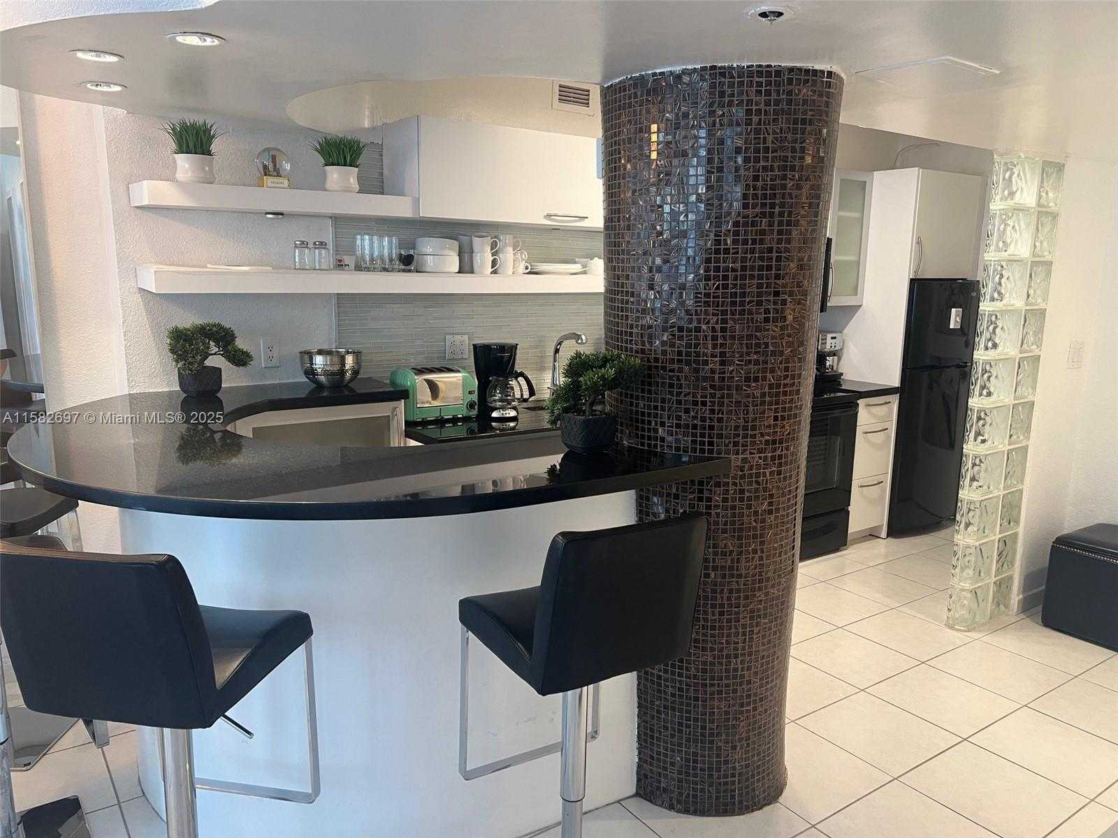 Small Image of 100 LINCOLN RD #603, Miami Beach Number 15