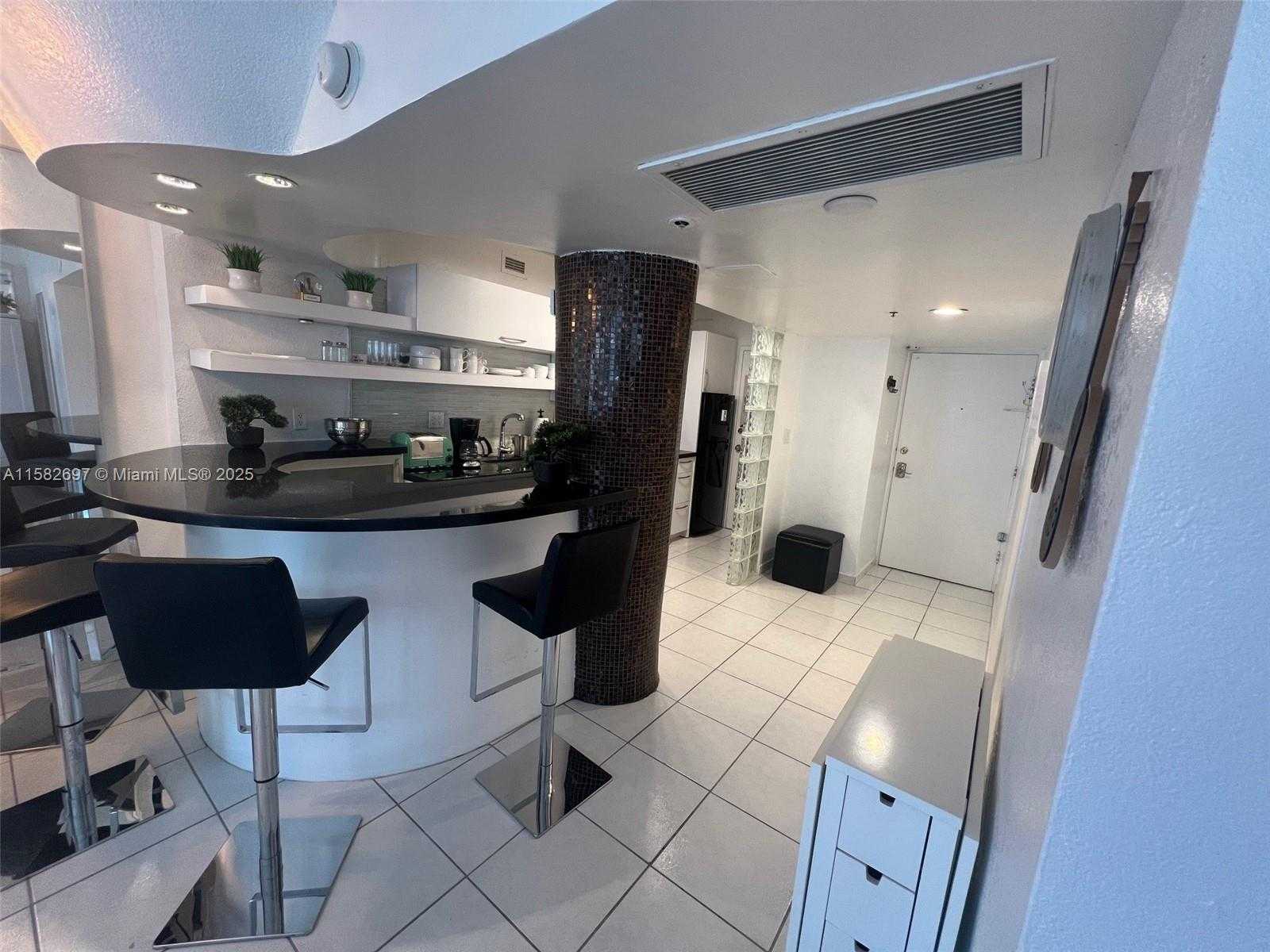 Small Image of 100 LINCOLN RD #603, Miami Beach Number 16