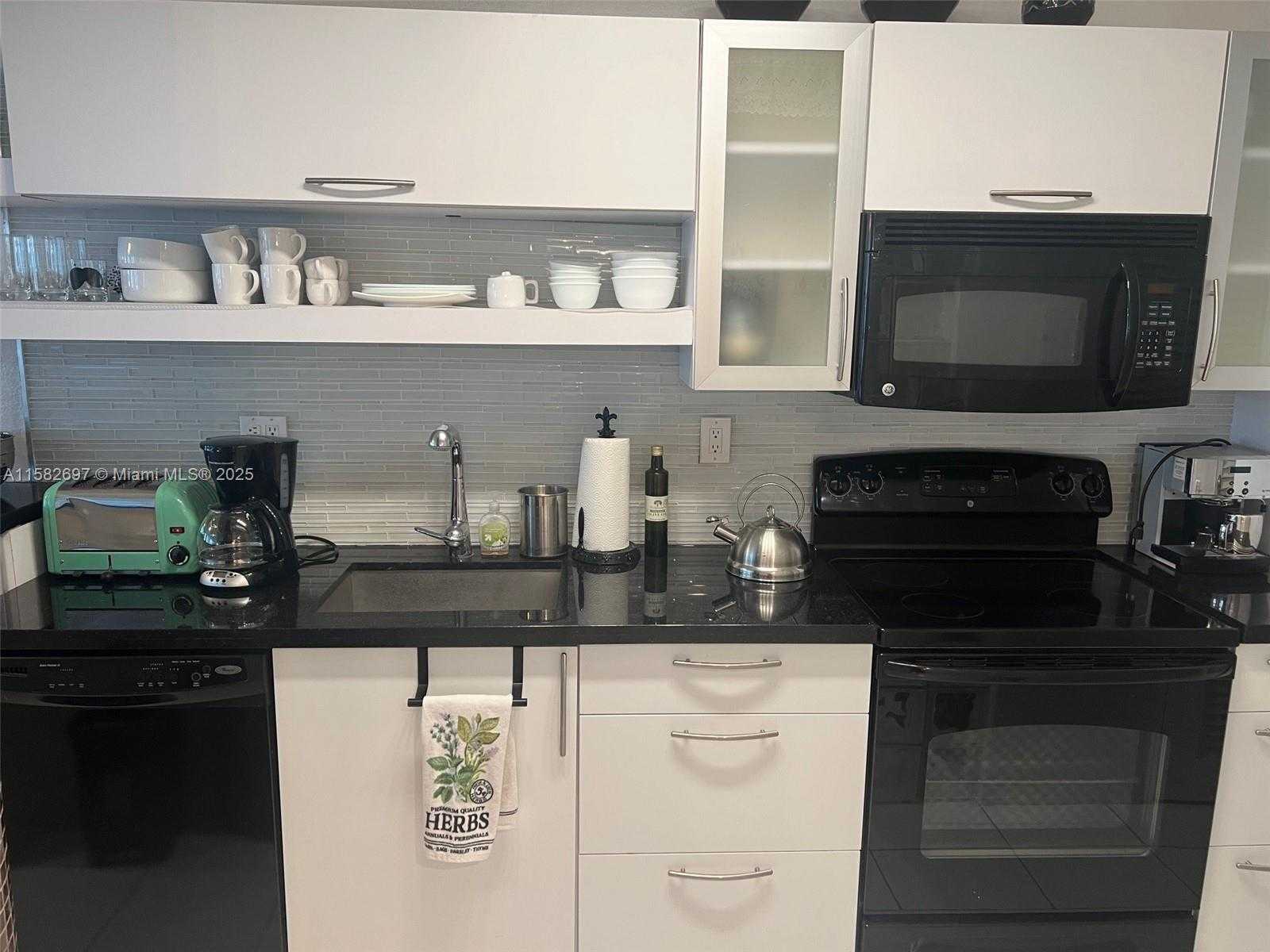 Small Image of 100 LINCOLN RD #603, Miami Beach Number 20