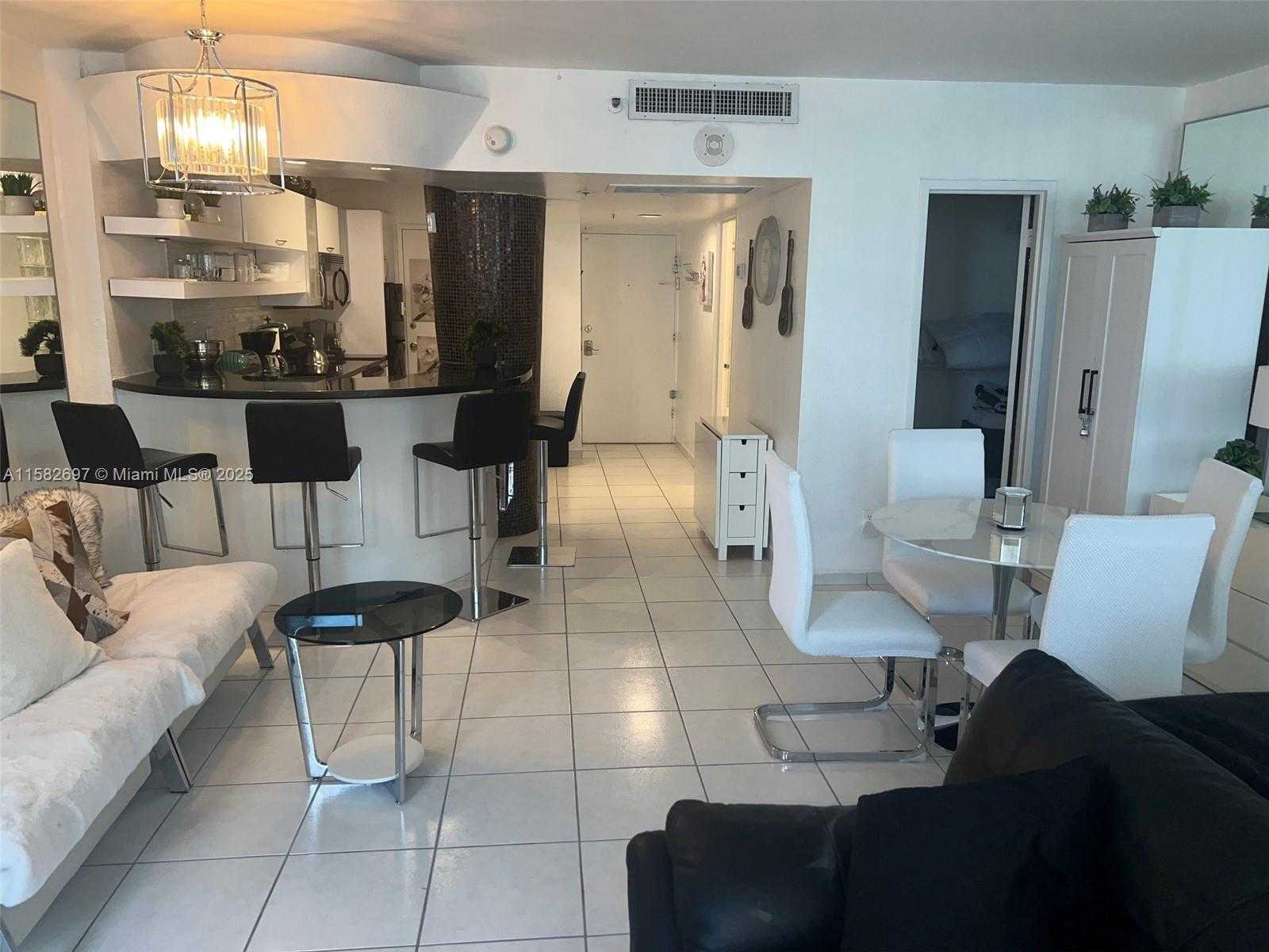 Small Image of 100 LINCOLN RD #603, Miami Beach Number 5
