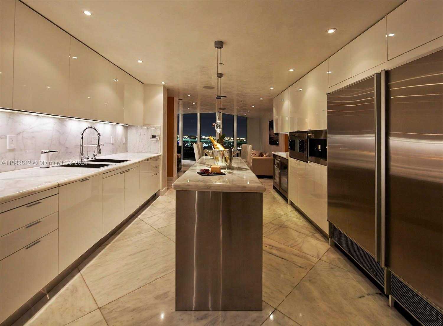 Small Image of 1643 BRICKELL AVE #2902, Miami Number 12