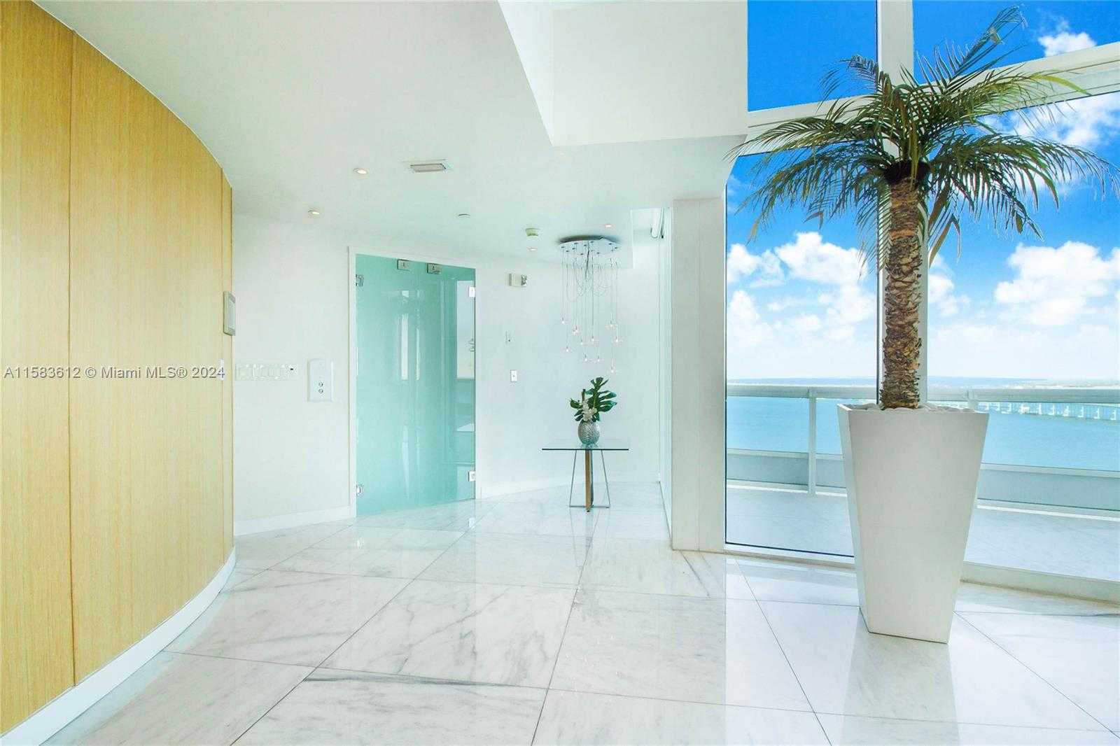 Small Image of 1643 BRICKELL AVE #2902, Miami Number 3