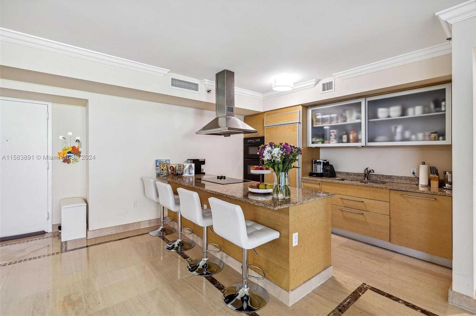 Small Image of 1800 SOUTH OCEAN DR #1010, Hallandale Beach Number 14