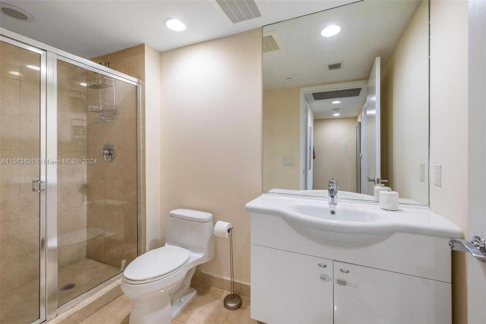 Small Image of 1800 SOUTH OCEAN DR #1010, Hallandale Beach Number 26